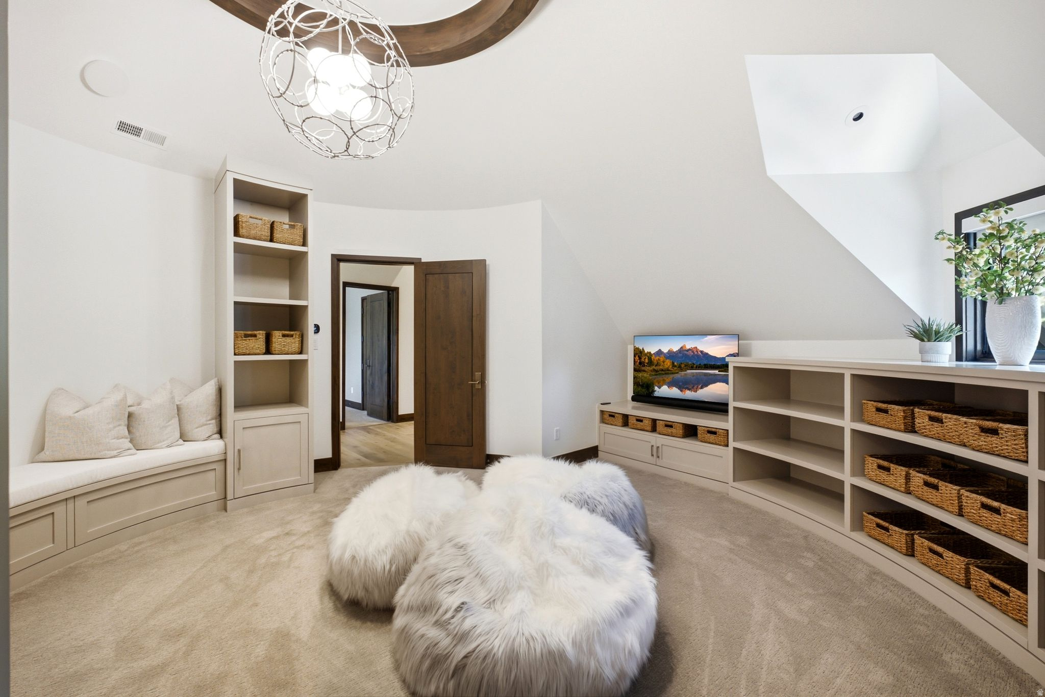 main property photo 64