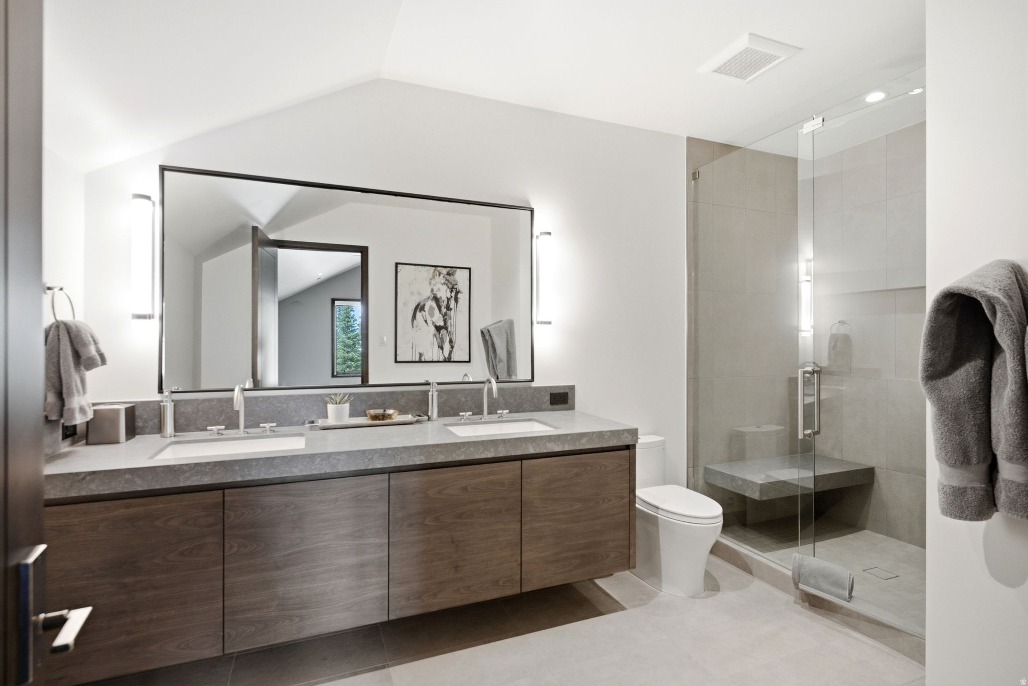 main property photo 67