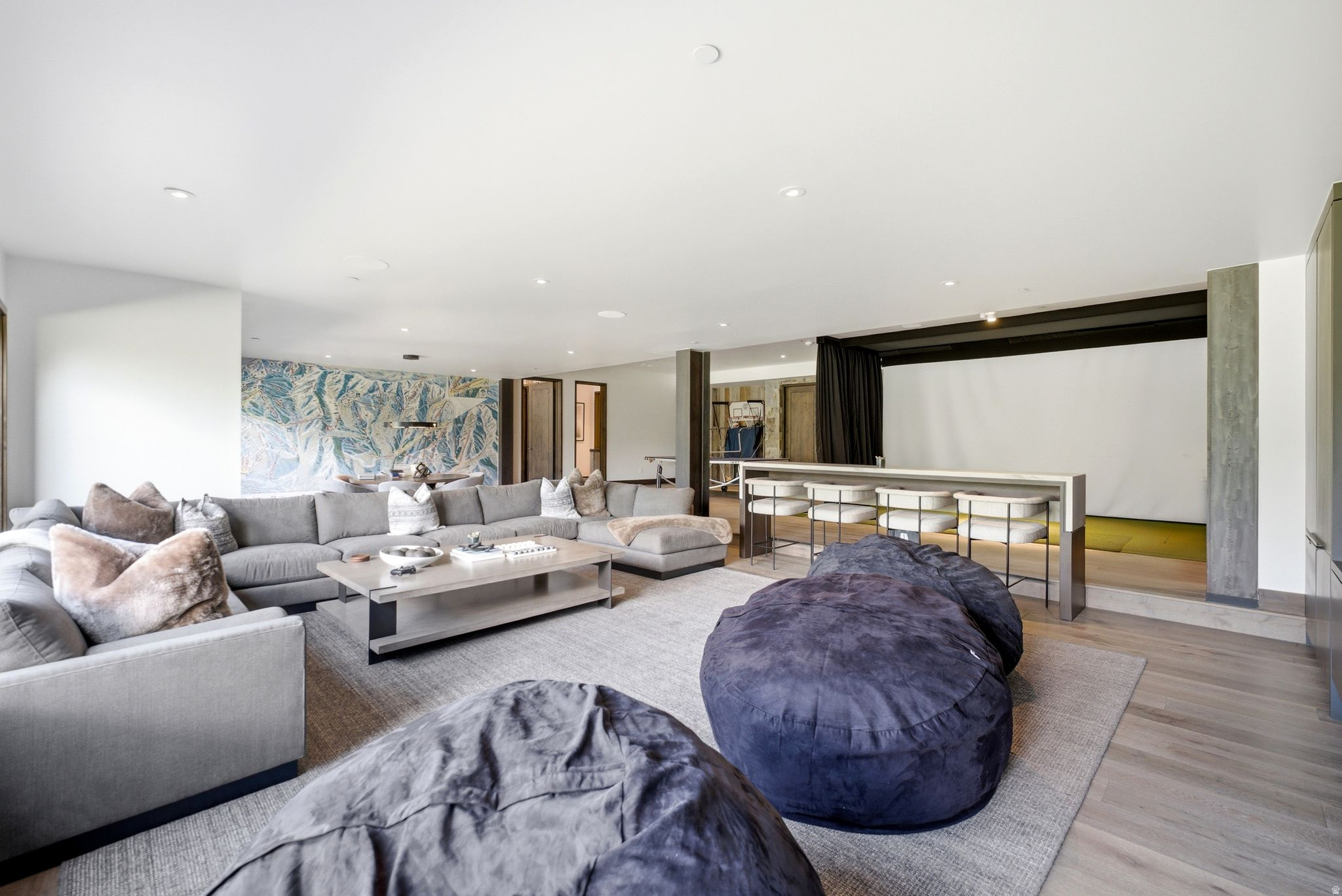main property photo 75