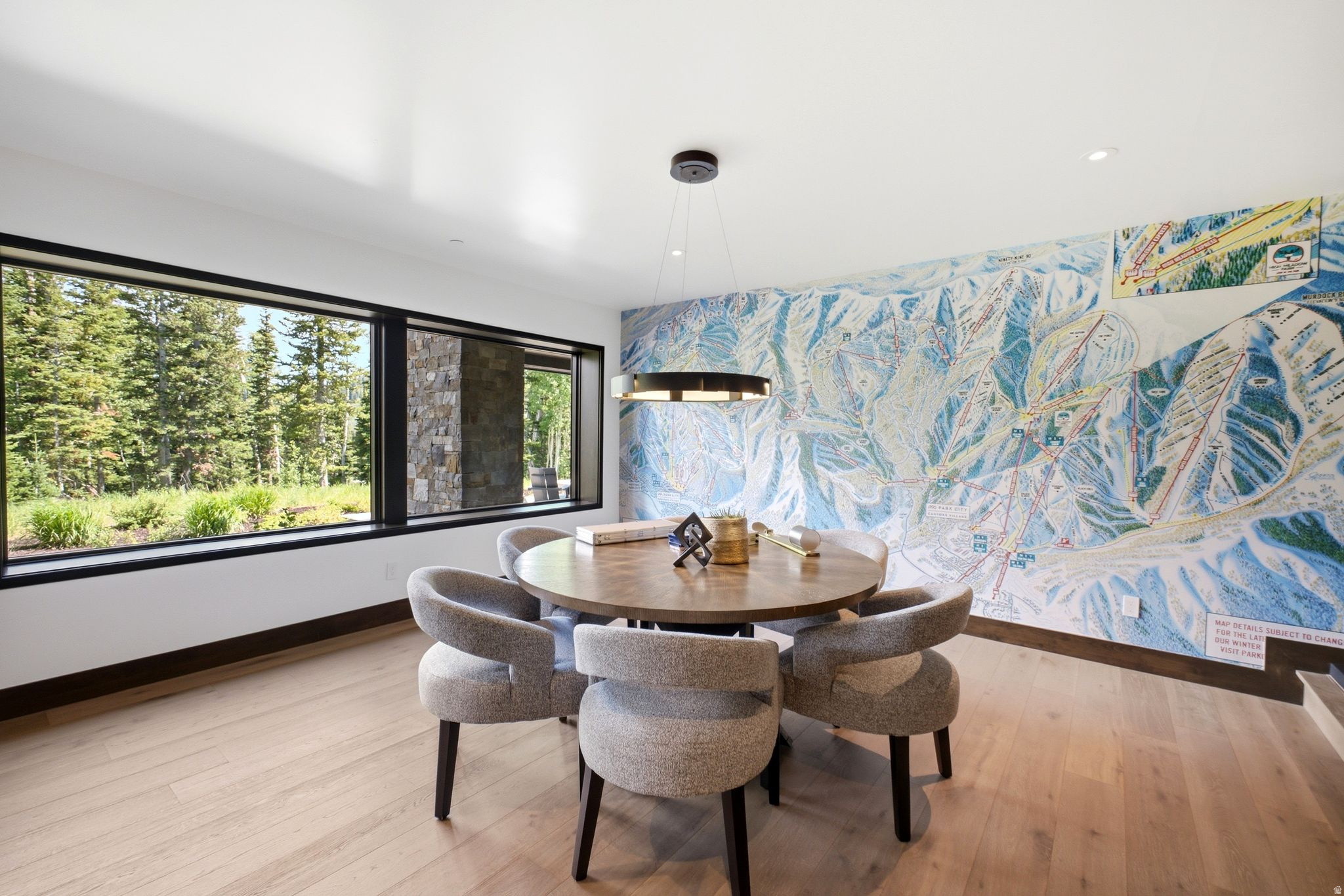 main property photo 78