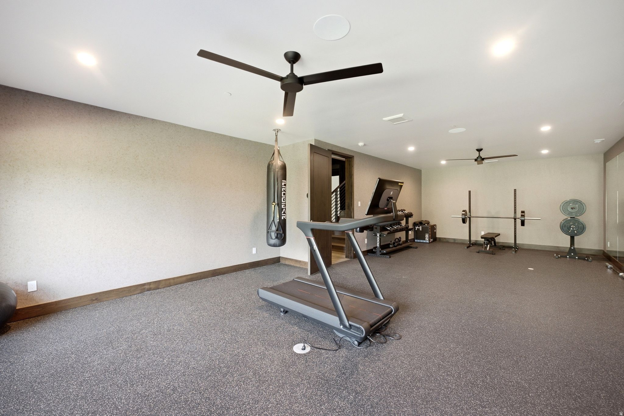 main property photo 89