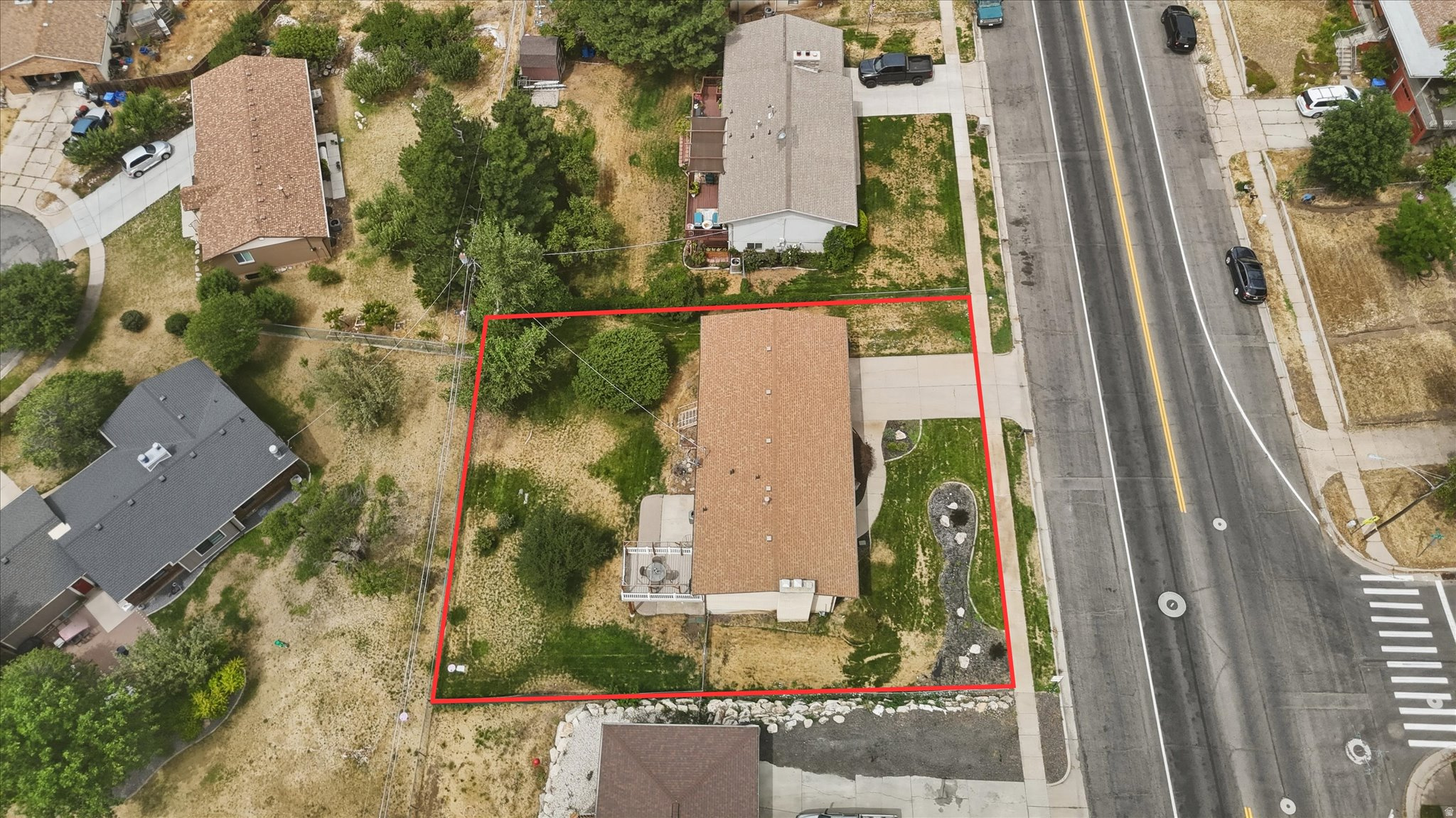 main property photo 50