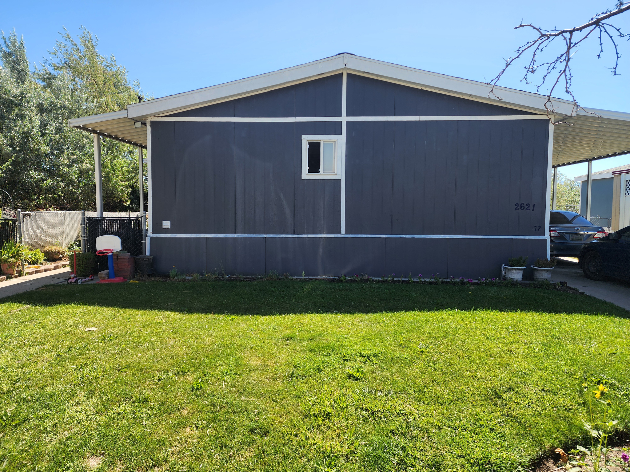 main property photo 0