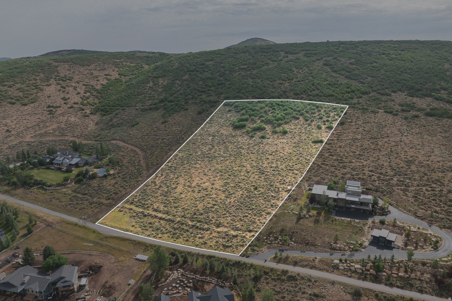 main property photo 26