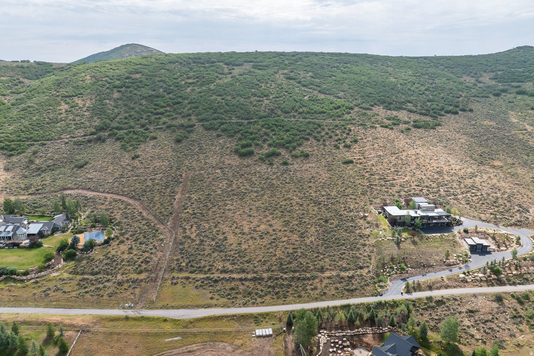 main property photo 29