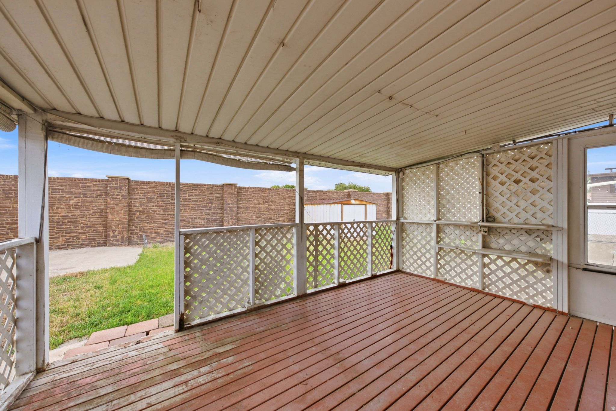 main property photo 31