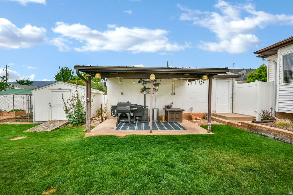 main property photo 38