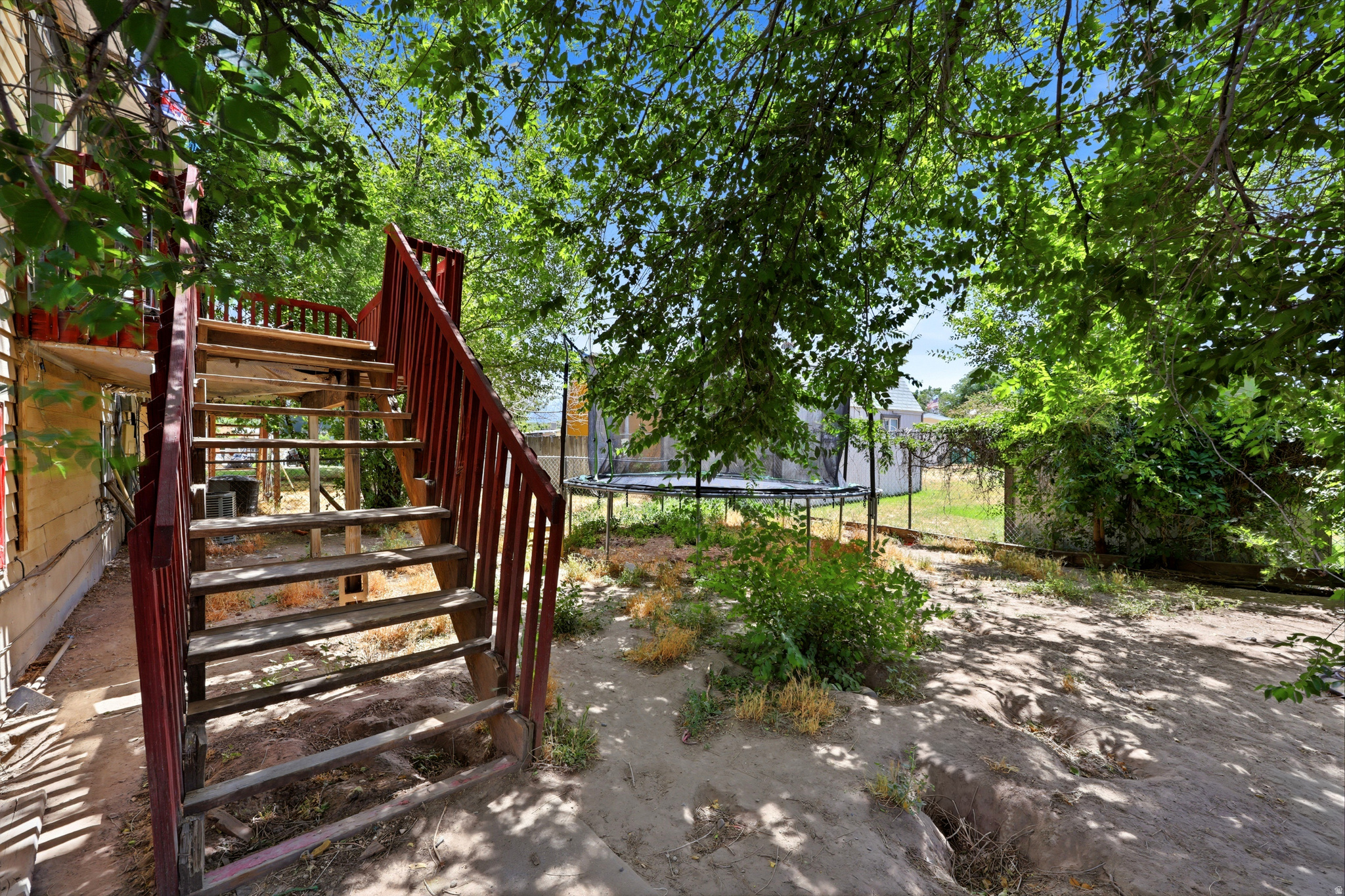 main property photo 14