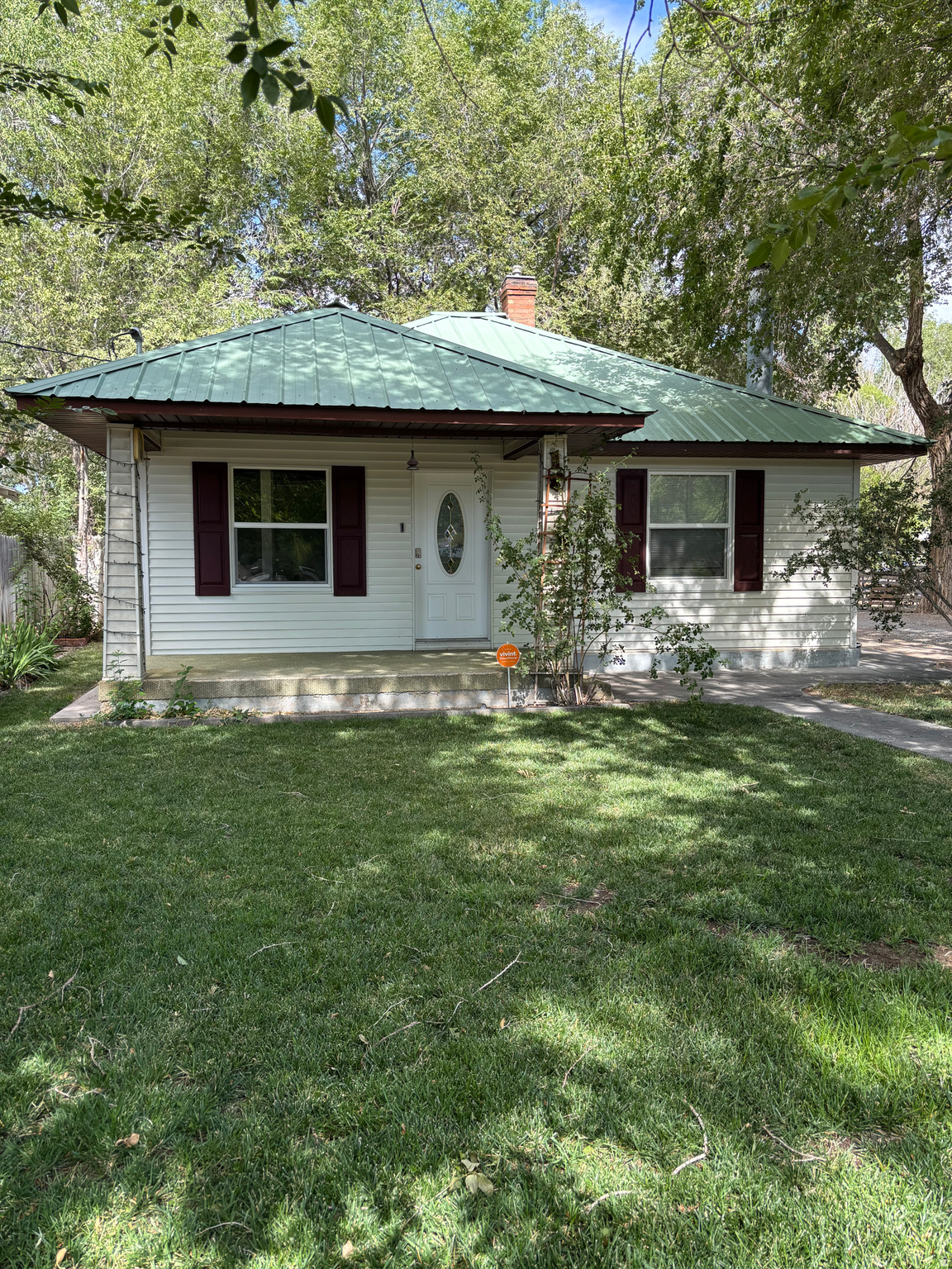 main property photo 0