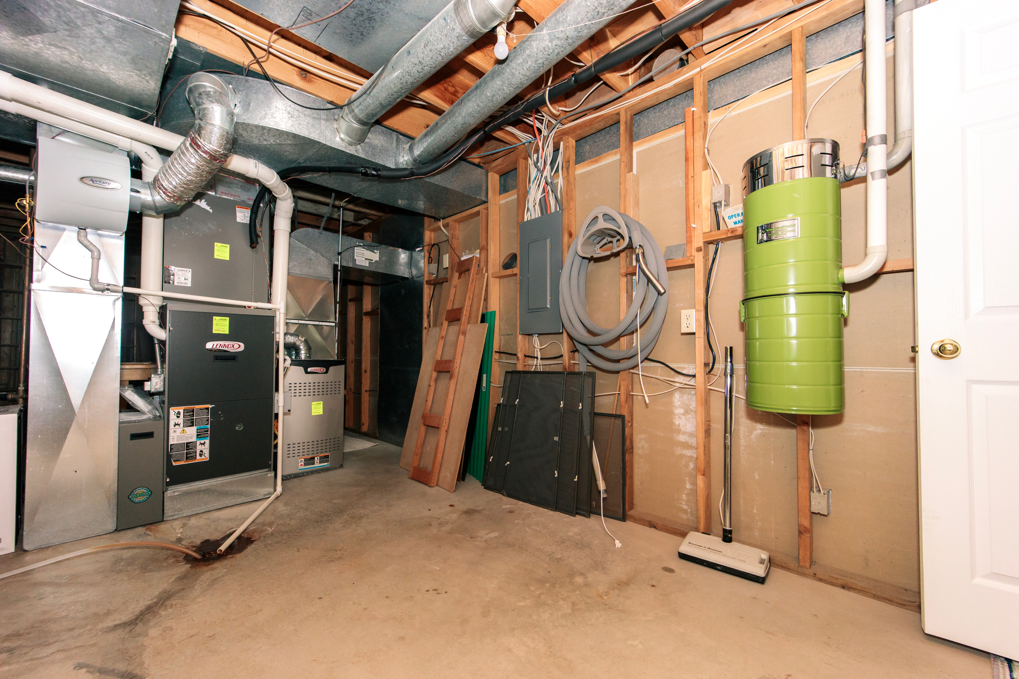 main property photo 67