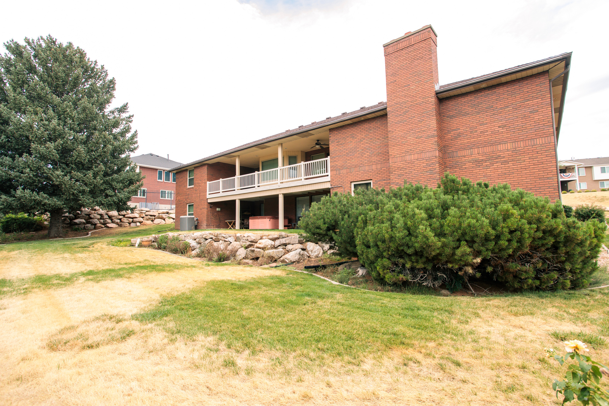 main property photo 75