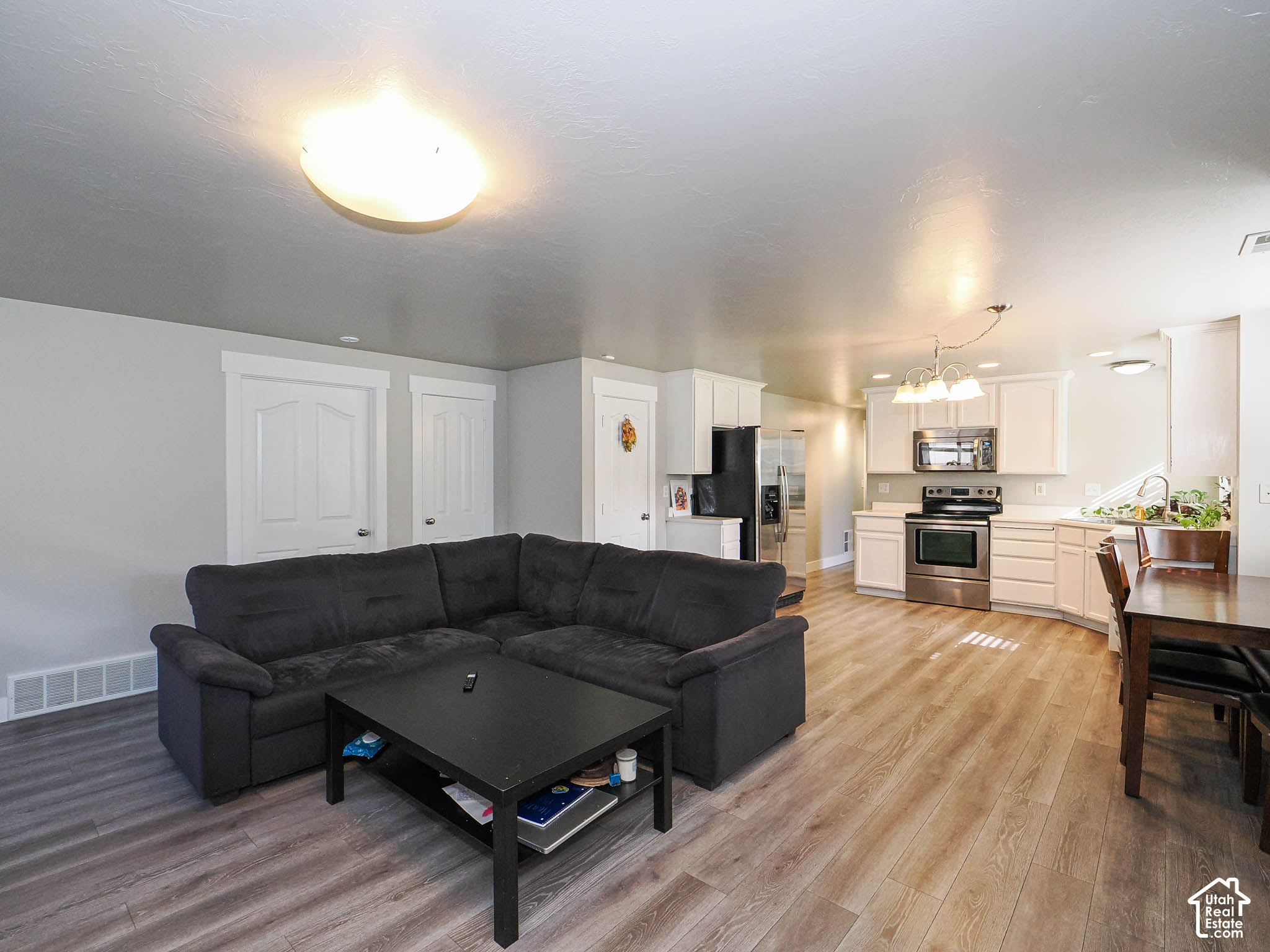 main property photo 54