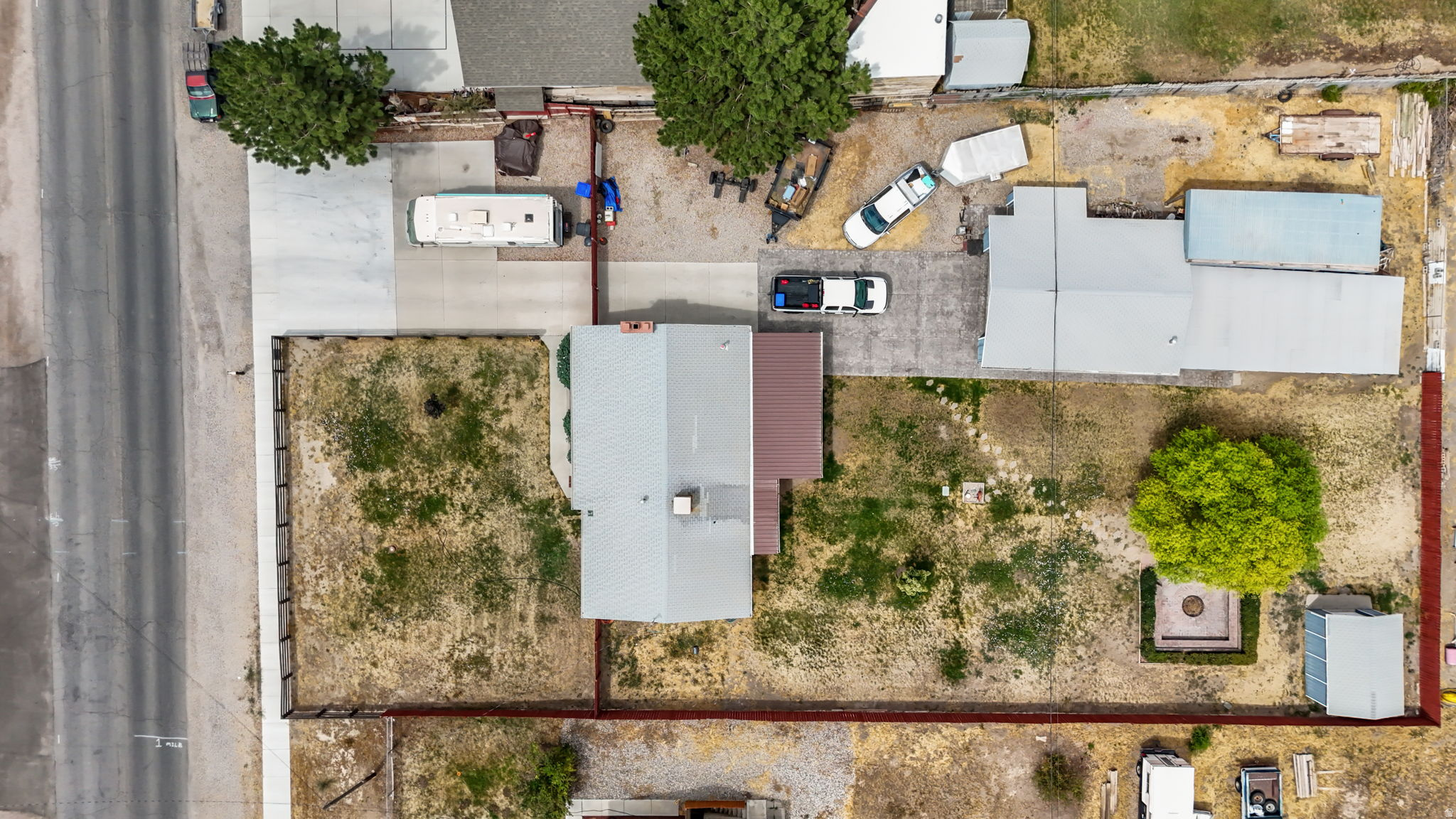 main property photo 31