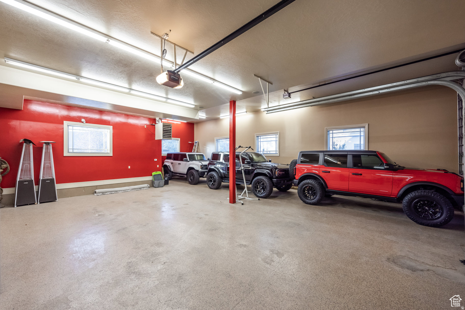 main property photo 102