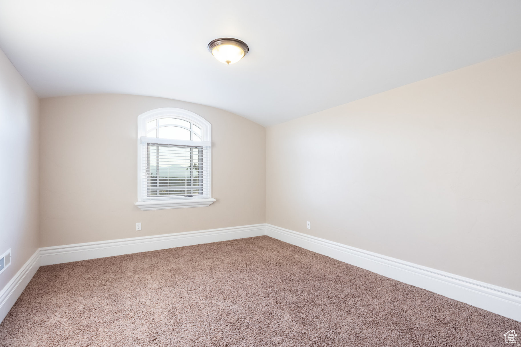 main property photo 119