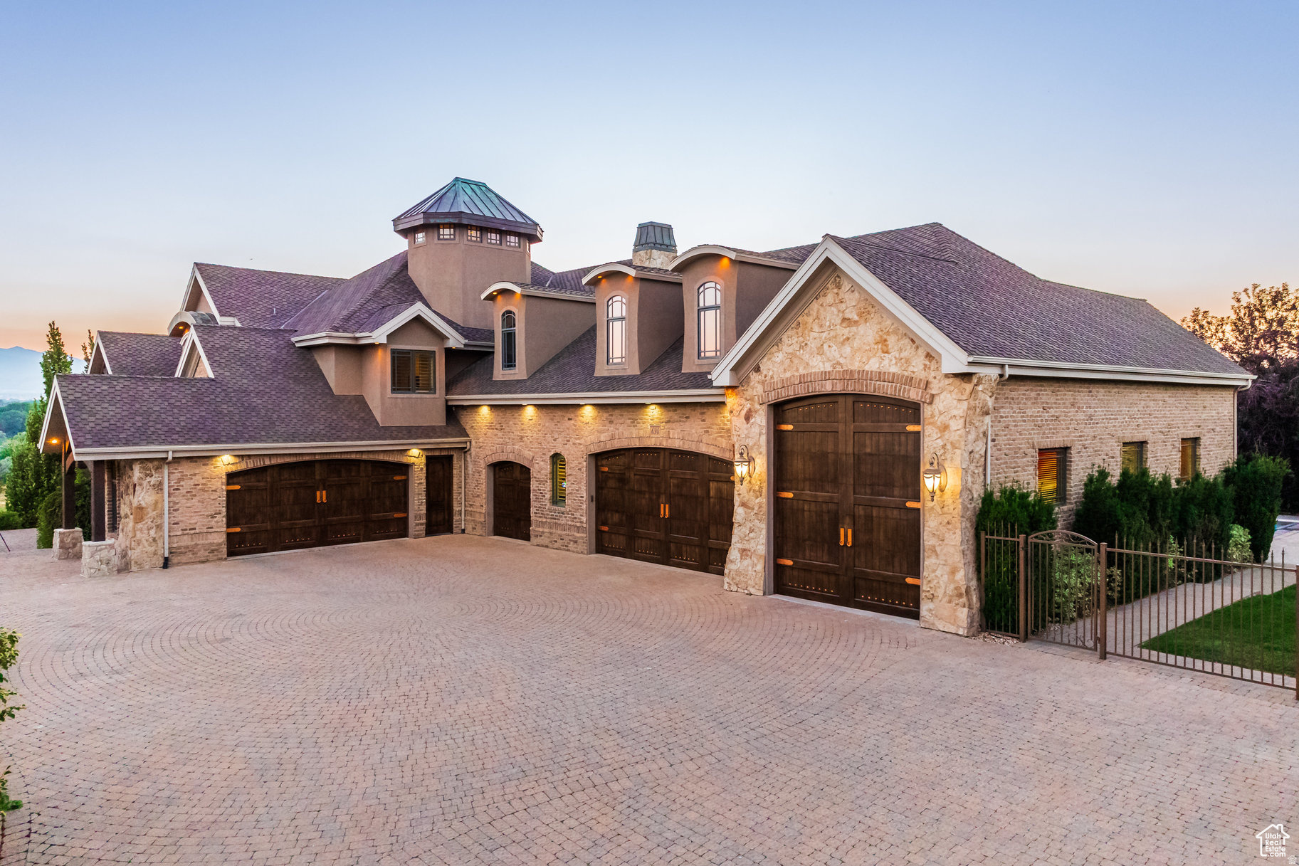 main property photo 129