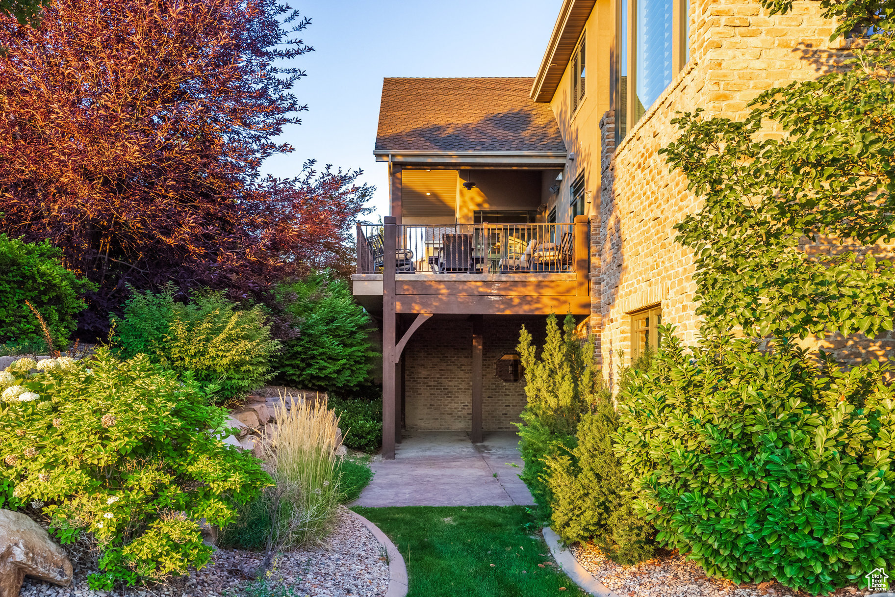main property photo 135
