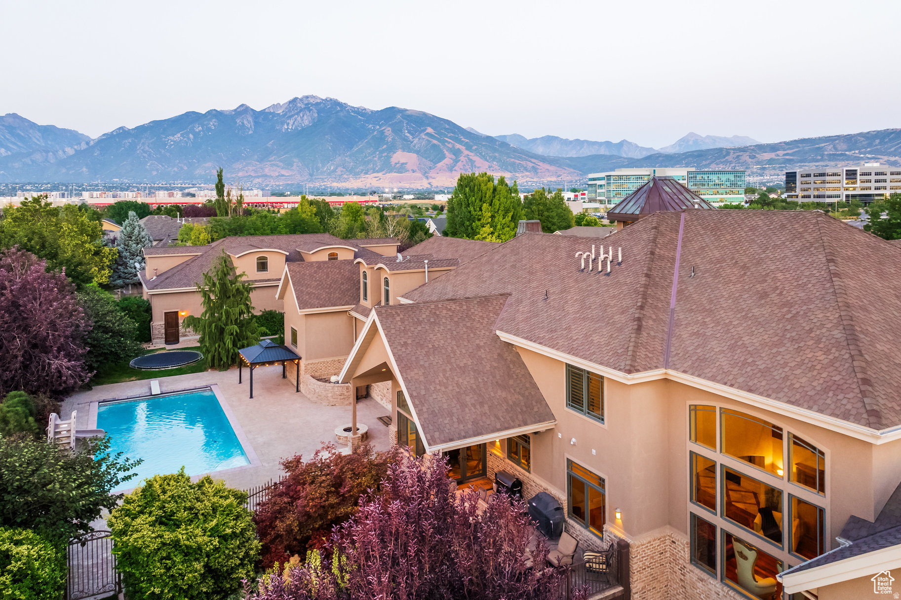 main property photo 139