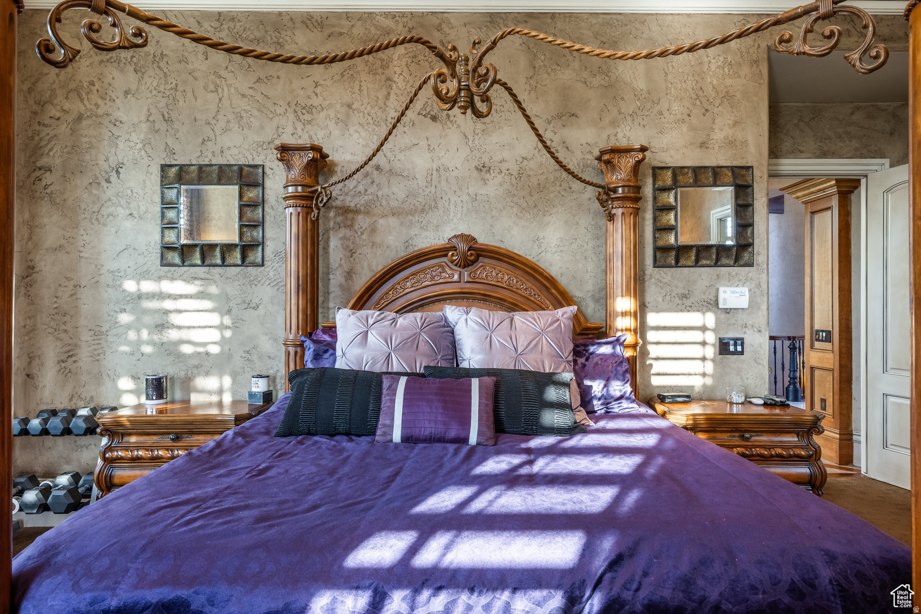 main property photo 39