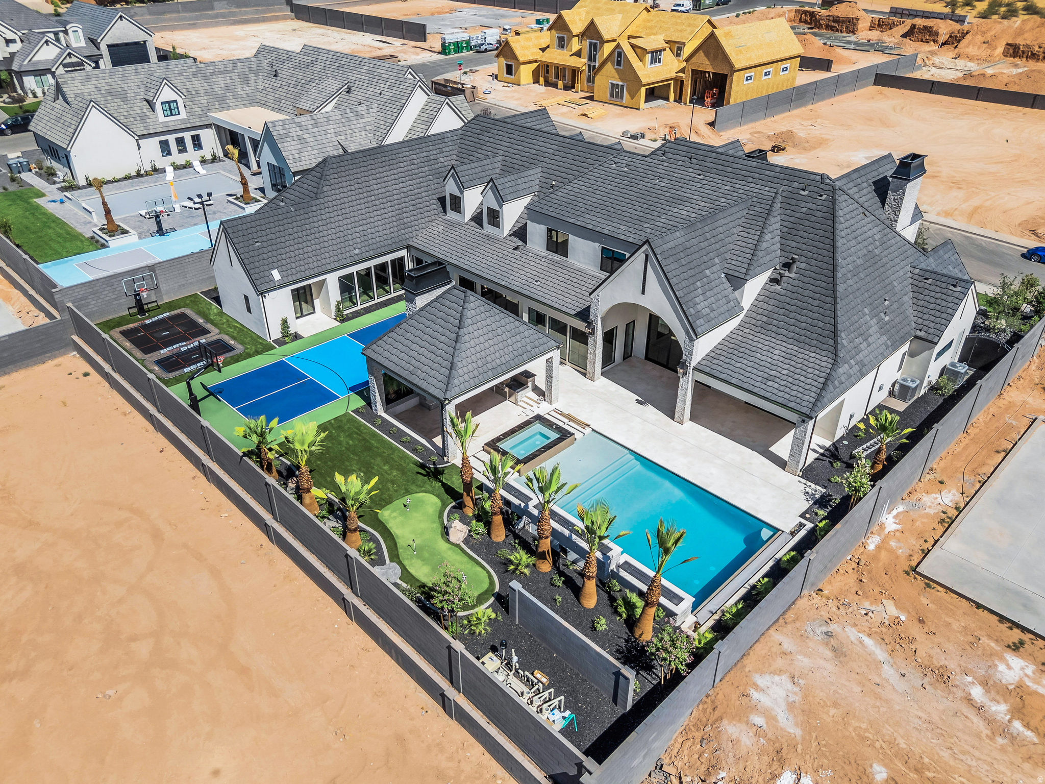 main property photo 44