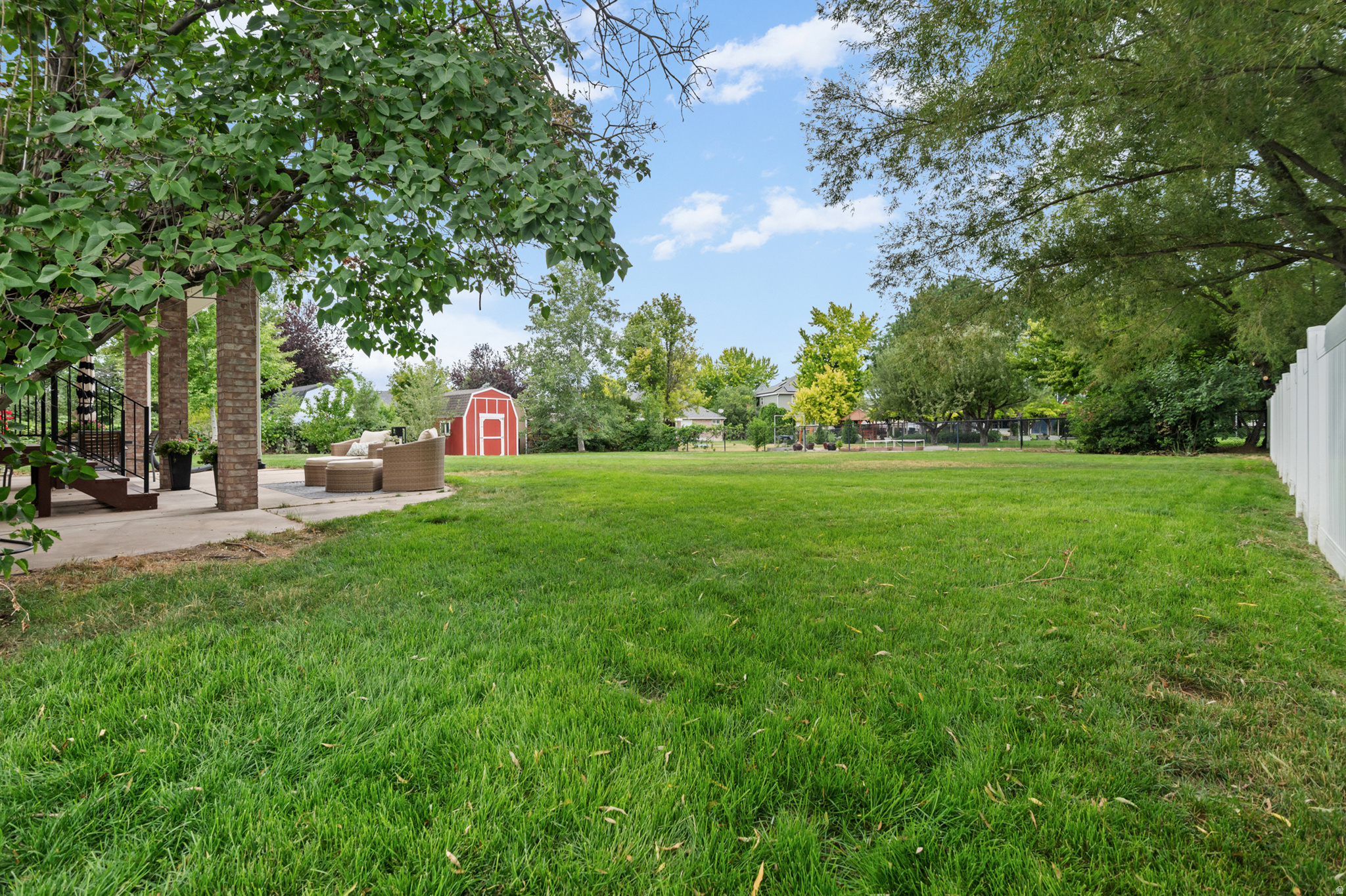 main property photo 43