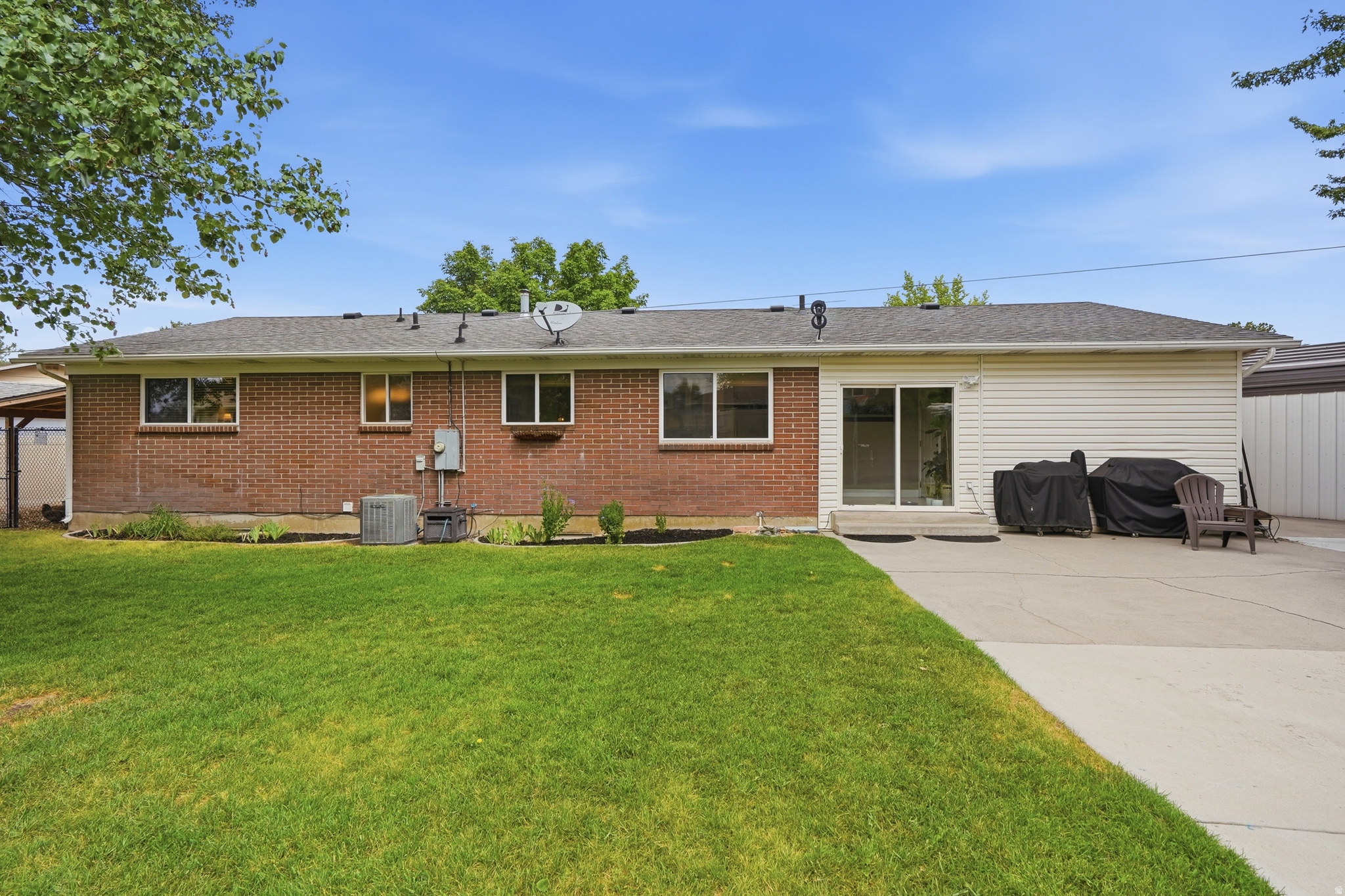 main property photo 54