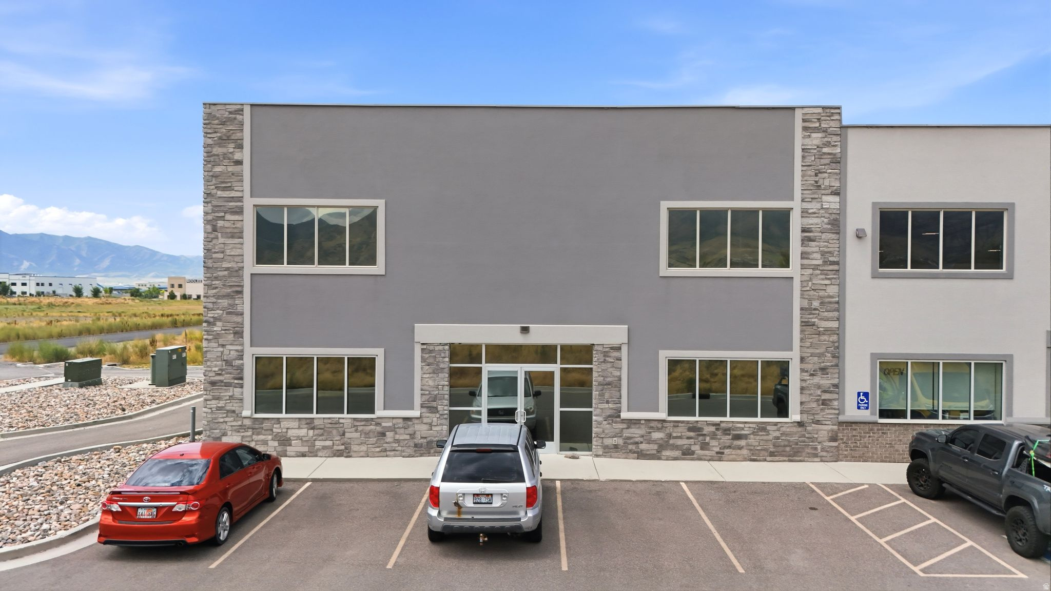 main property photo 45