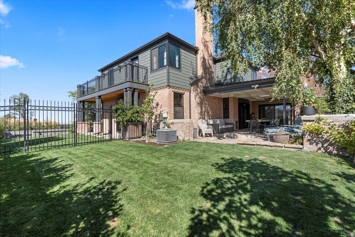 main property photo 49