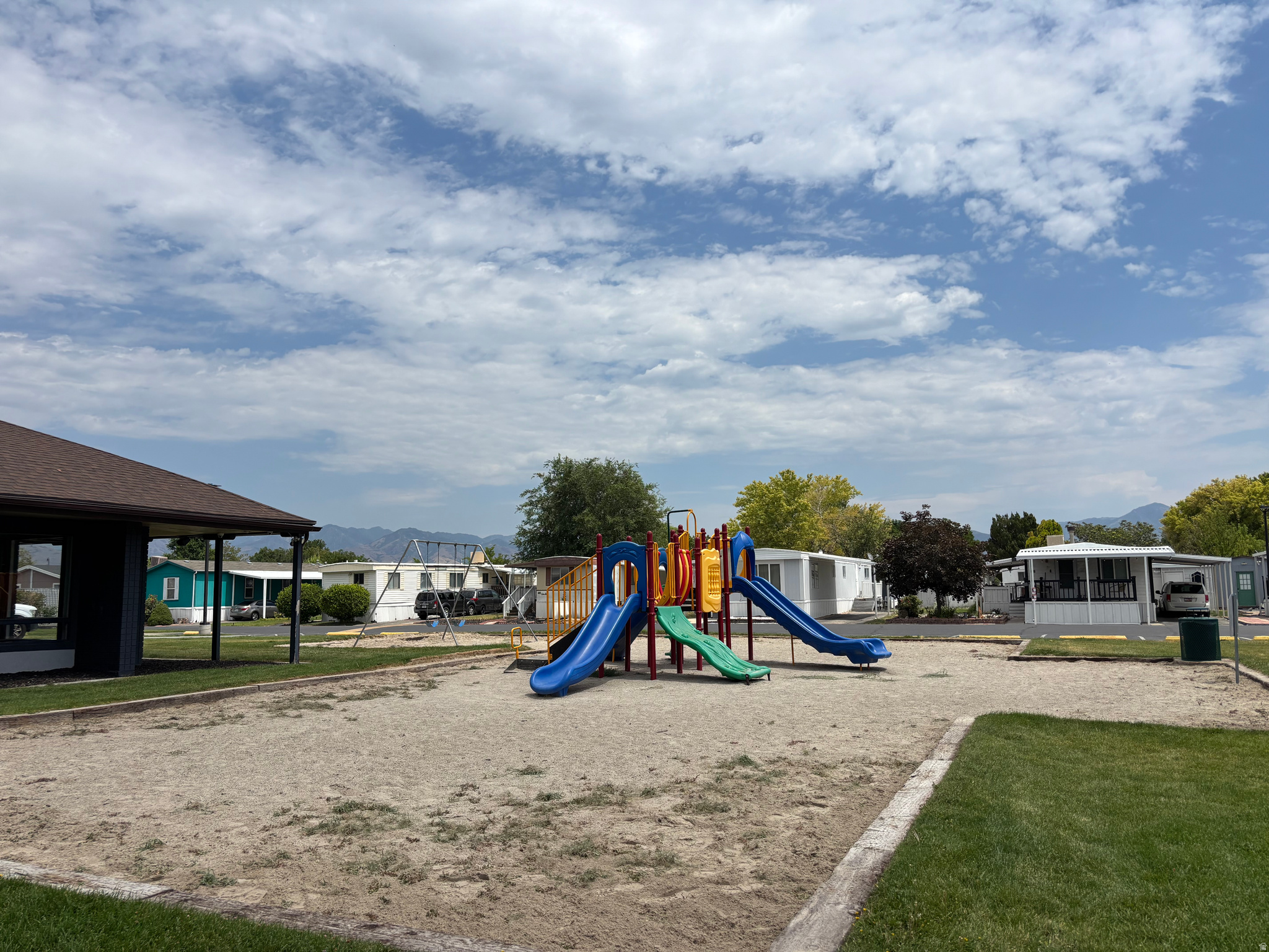 main property photo 19