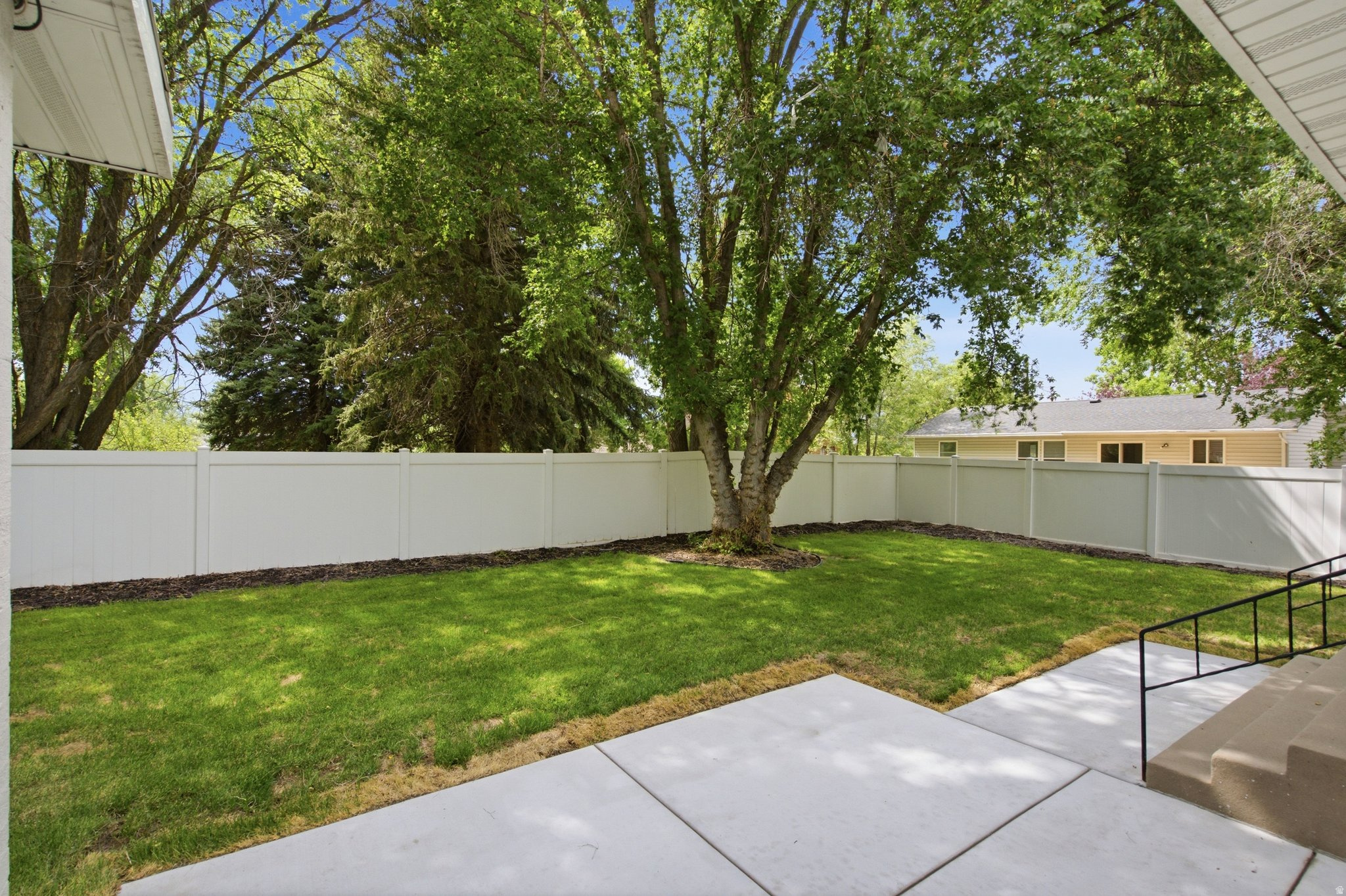 main property photo 62