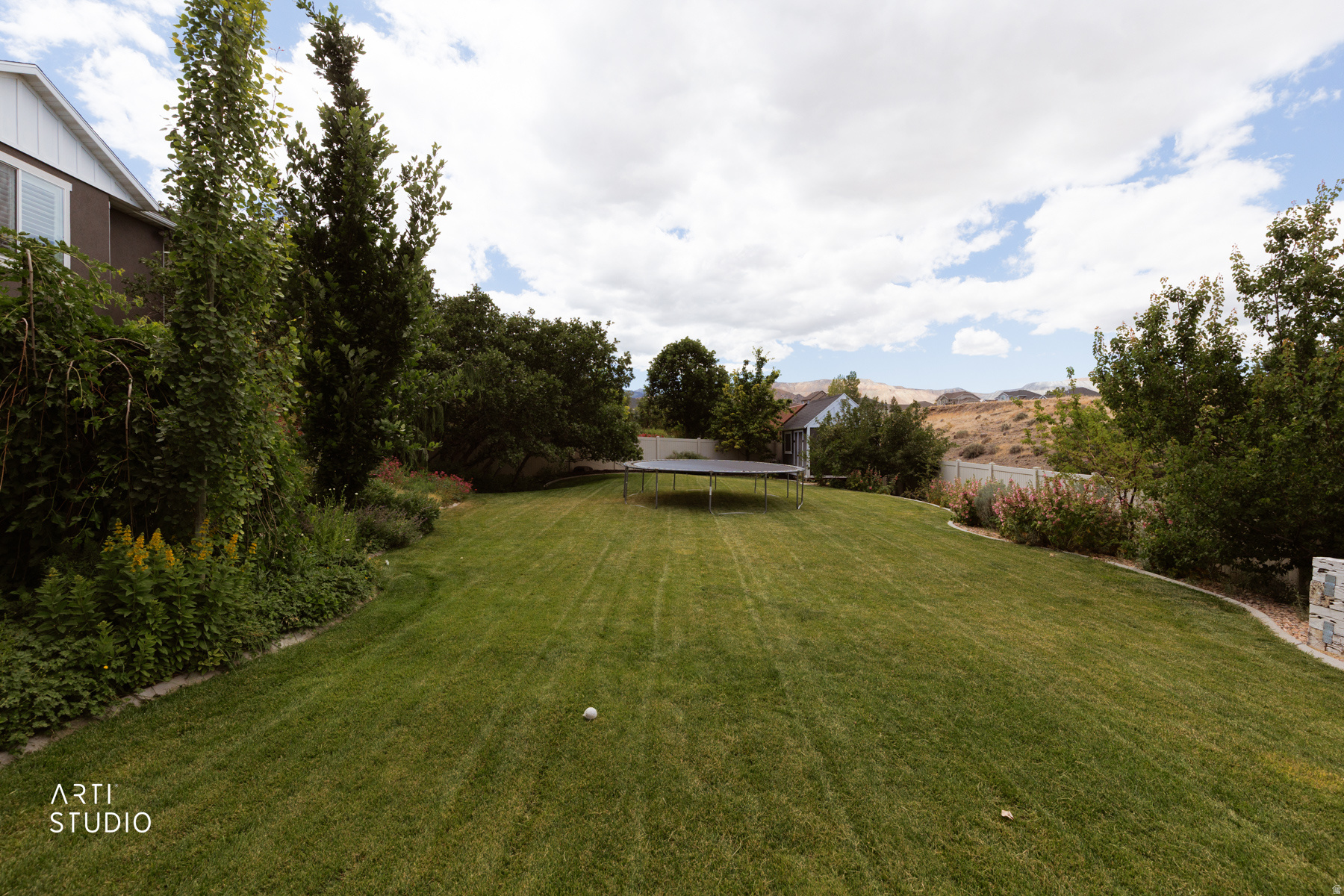 main property photo 83