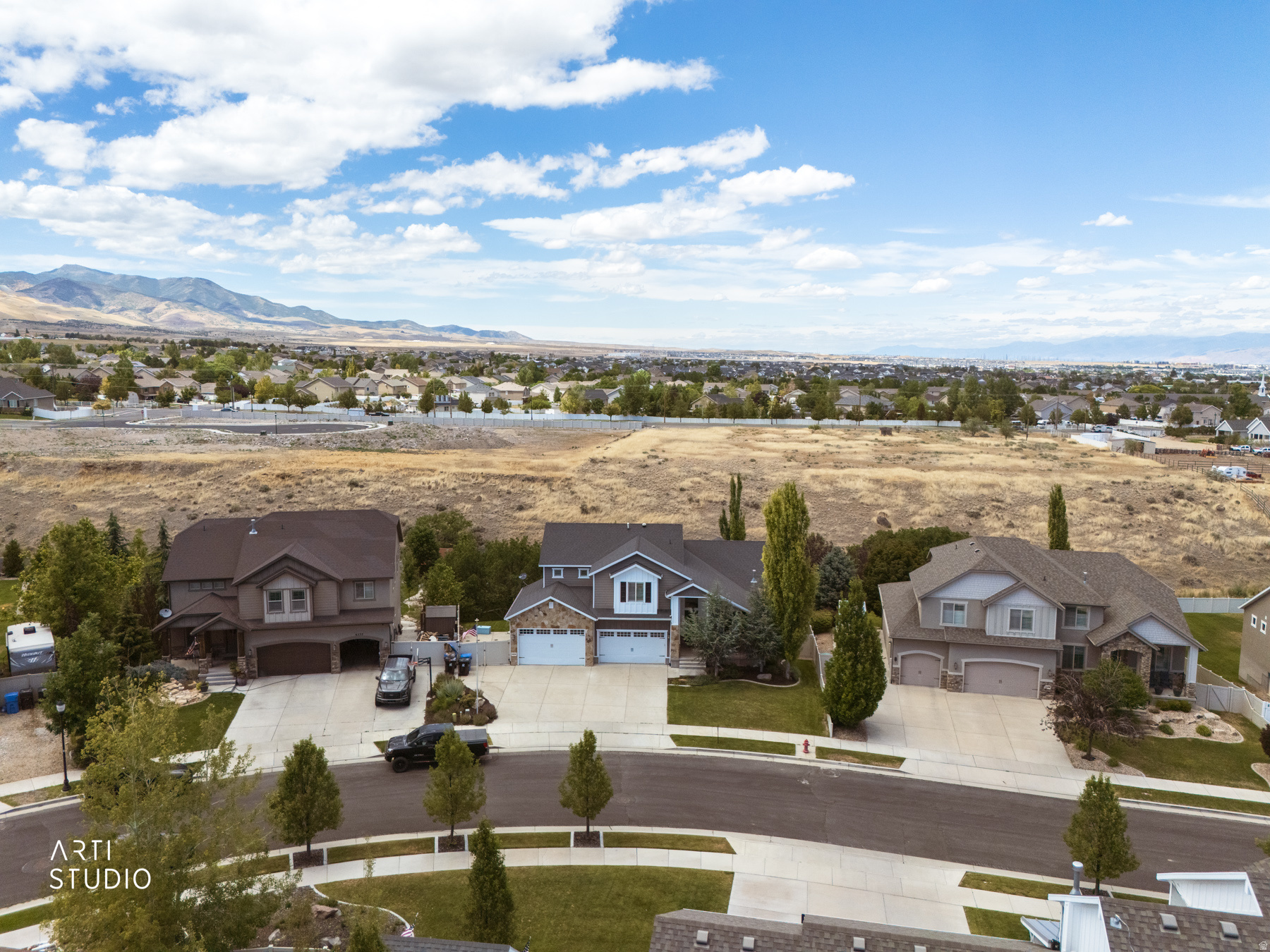 main property photo 92