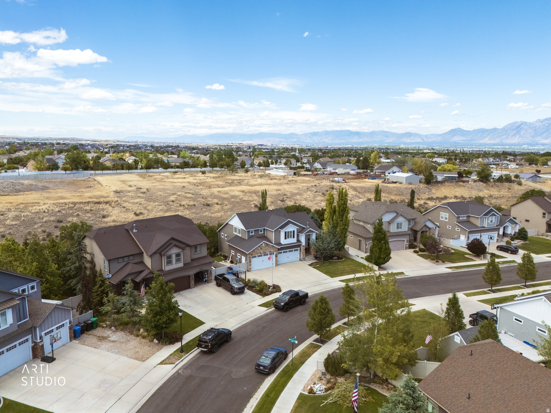 main property photo 94