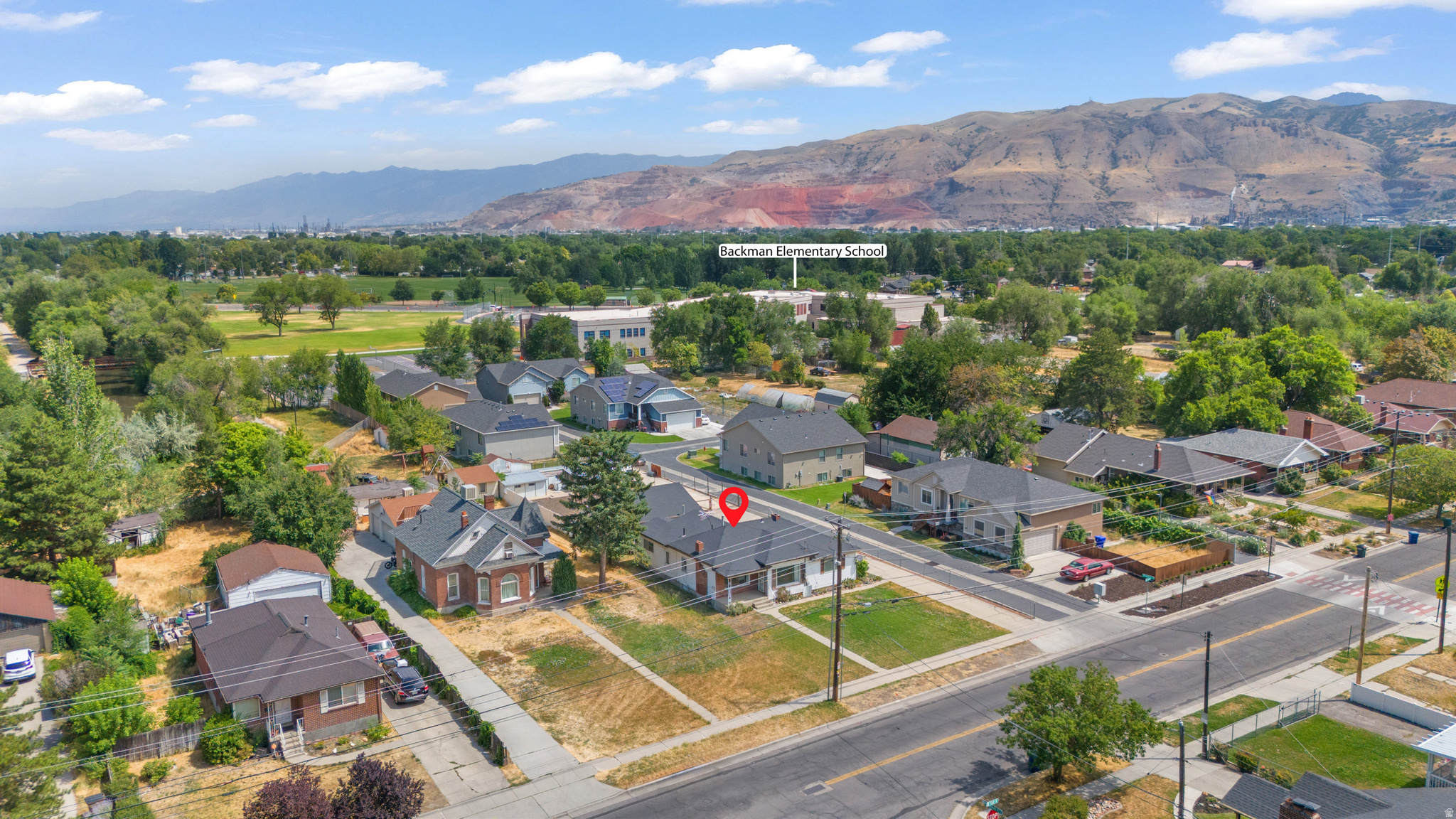main property photo 26