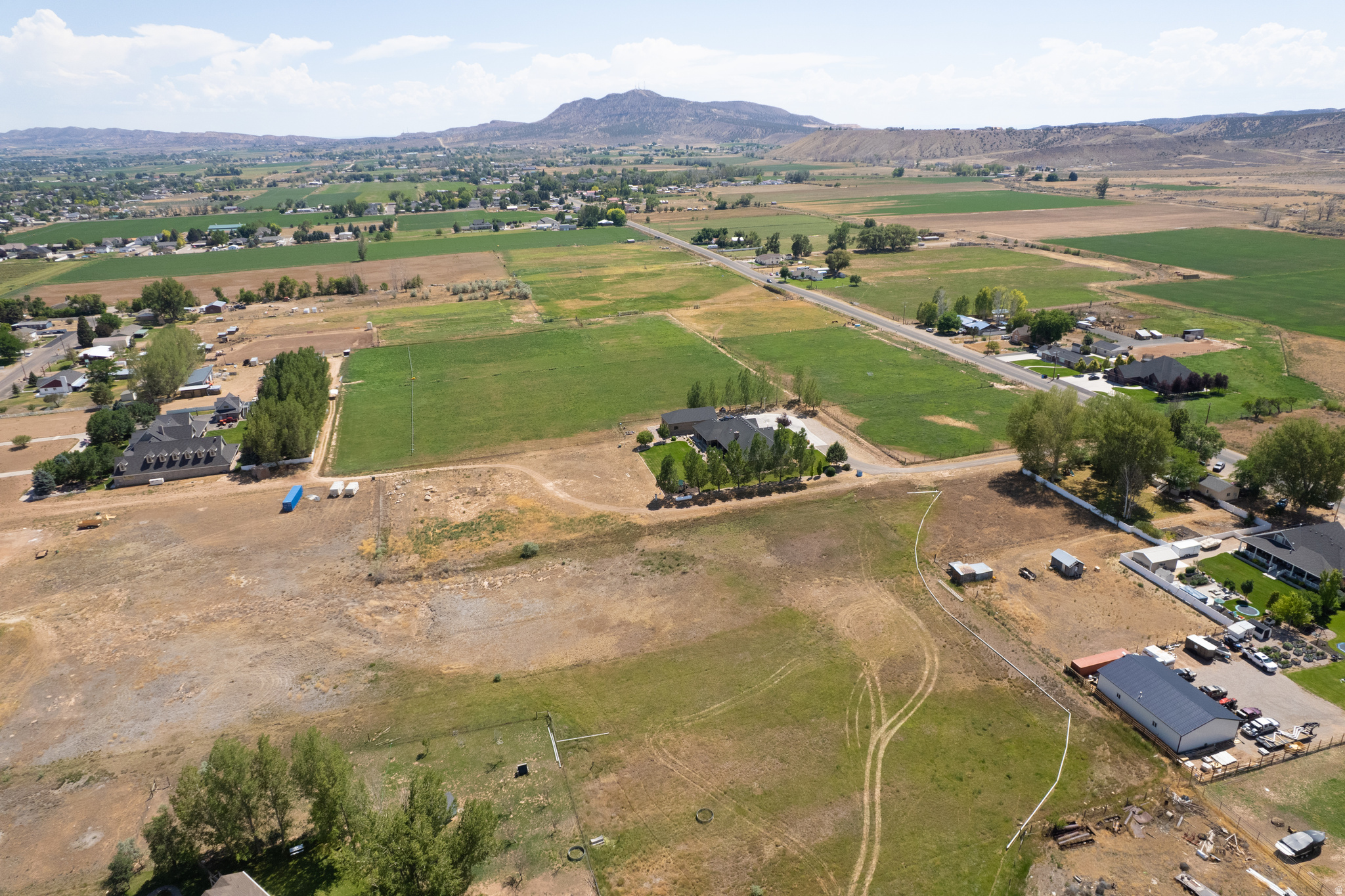 main property photo 10