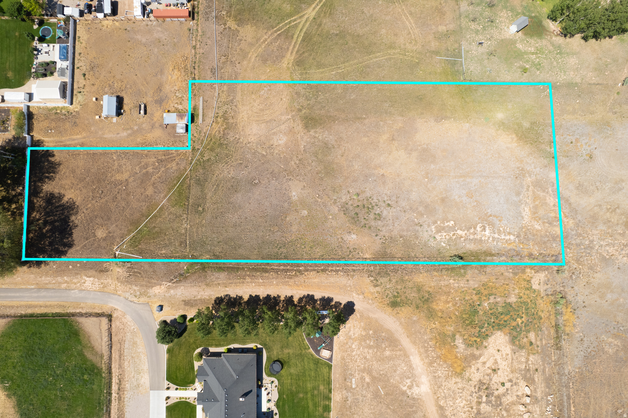 main property photo 3