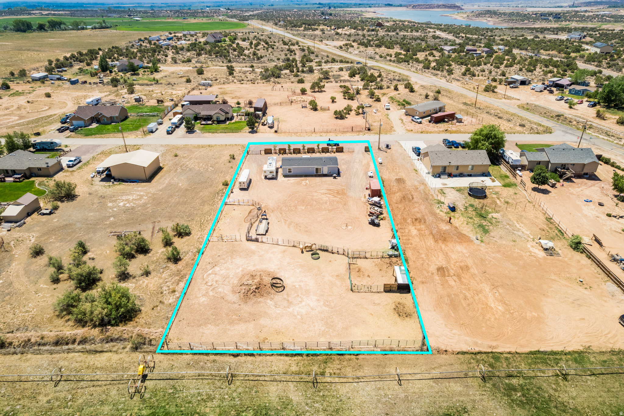 main property photo 4