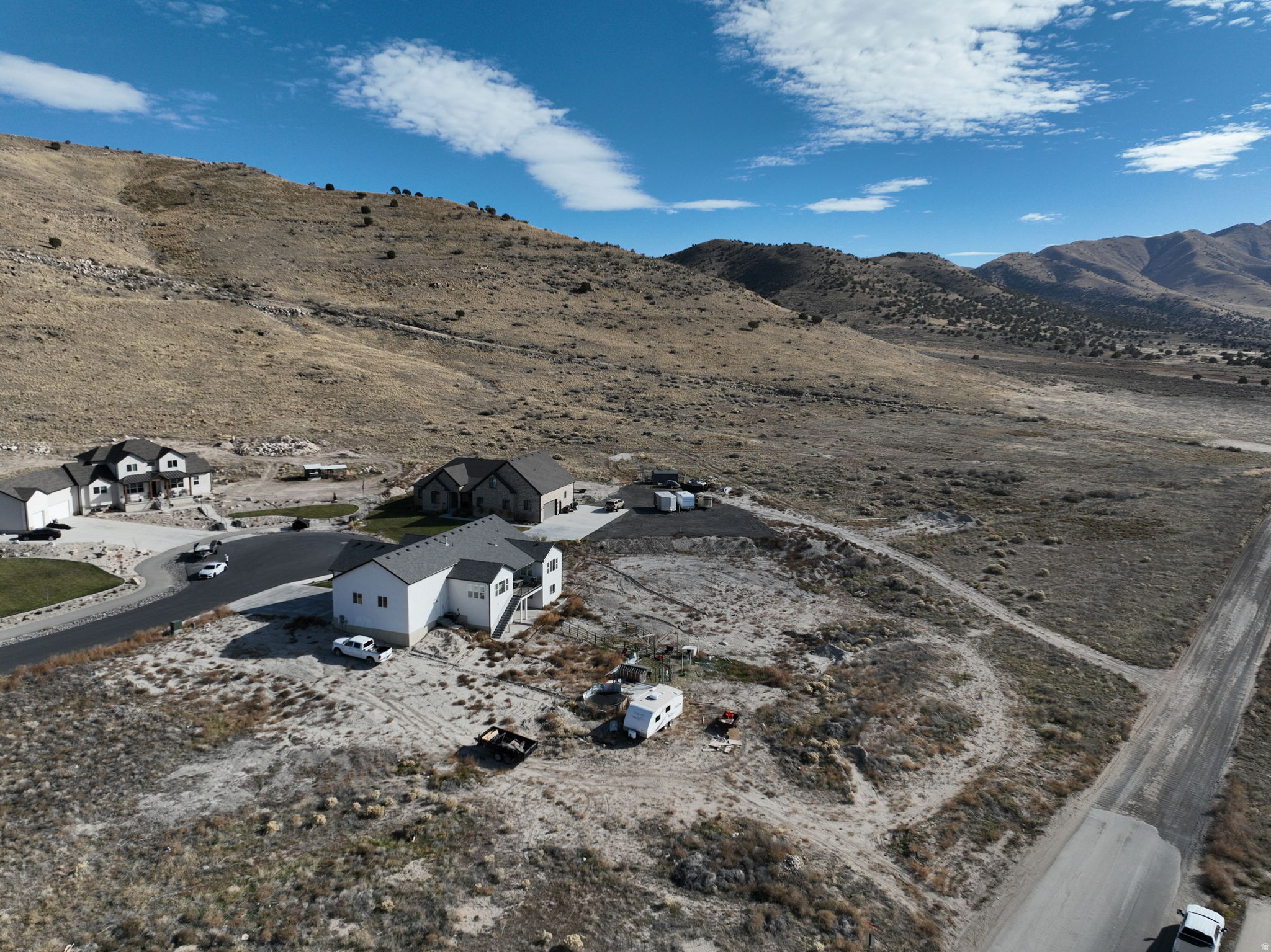 main property photo 12