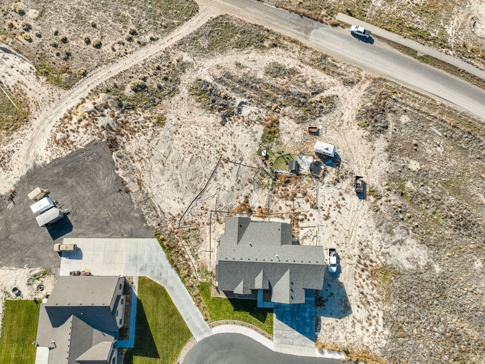 main property photo 38