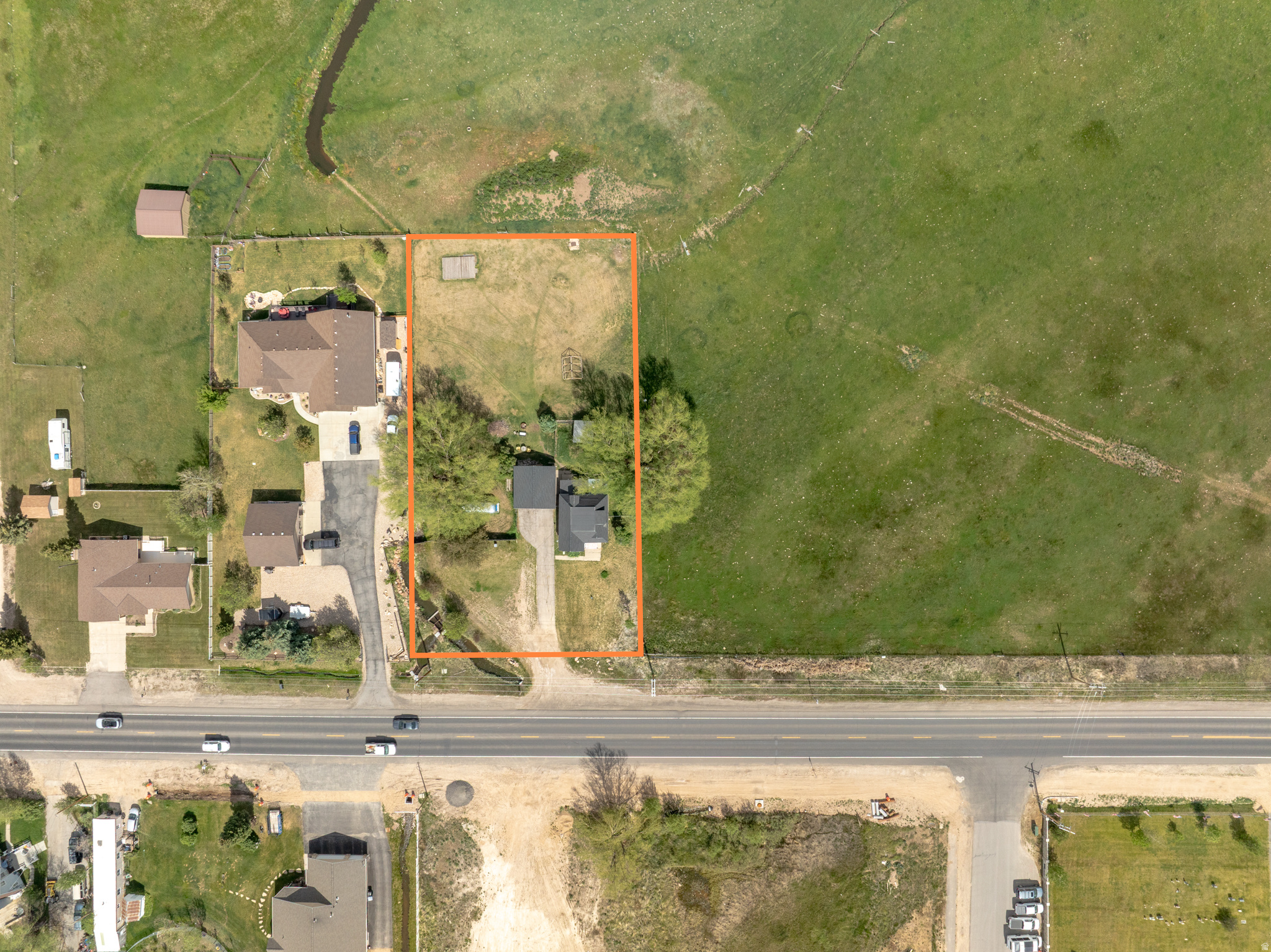 main property photo 42