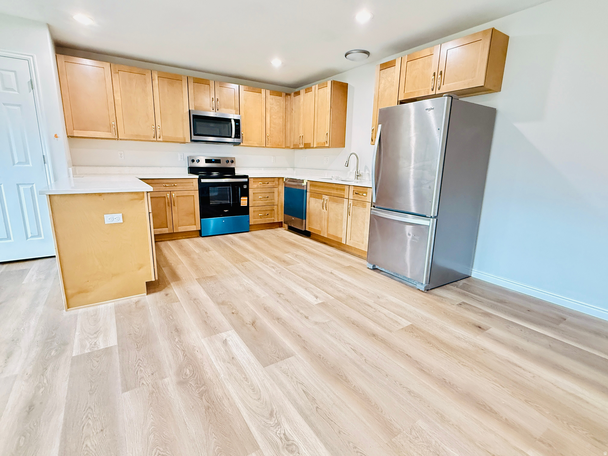 main property photo 5