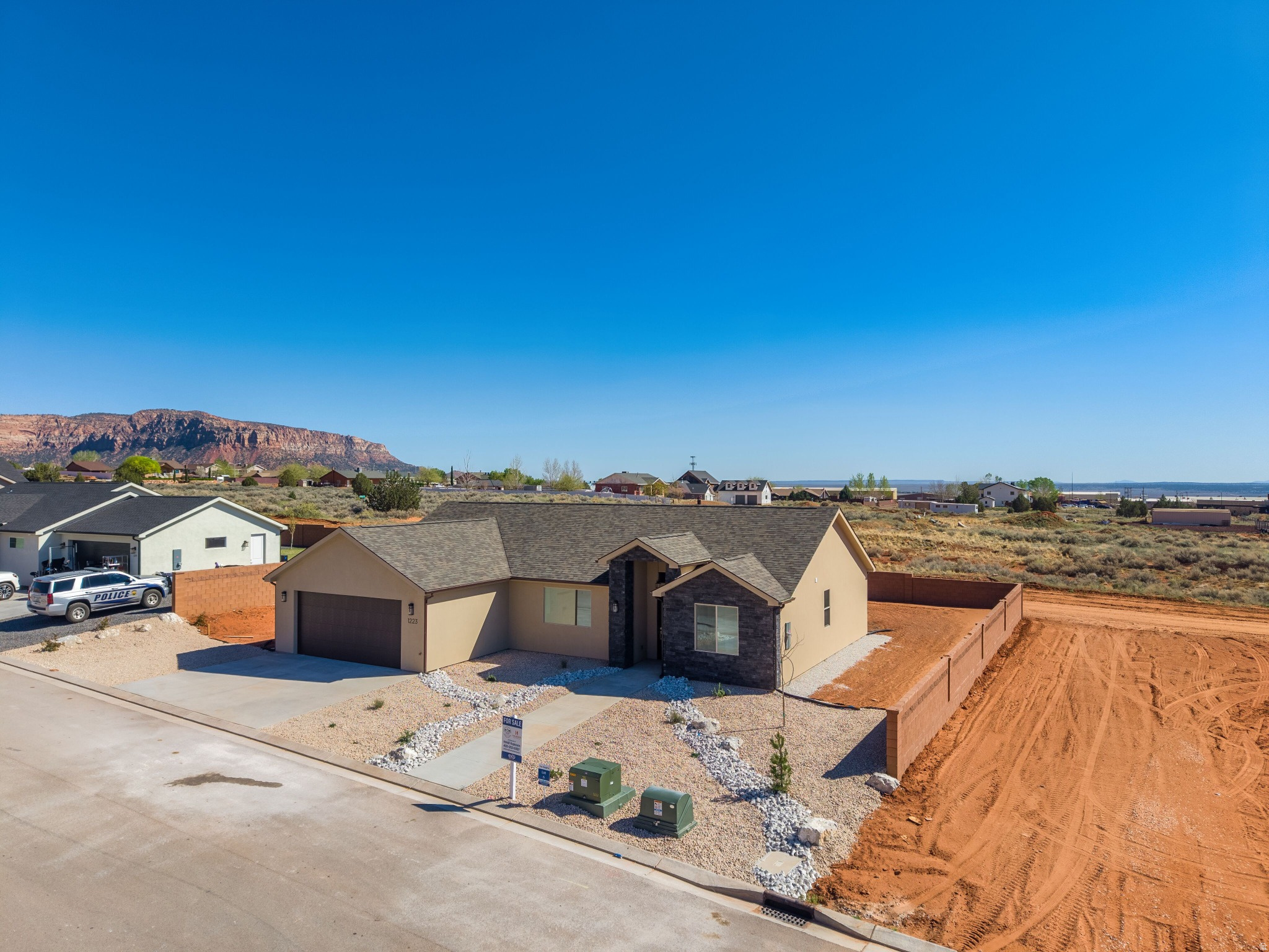 main property photo 68