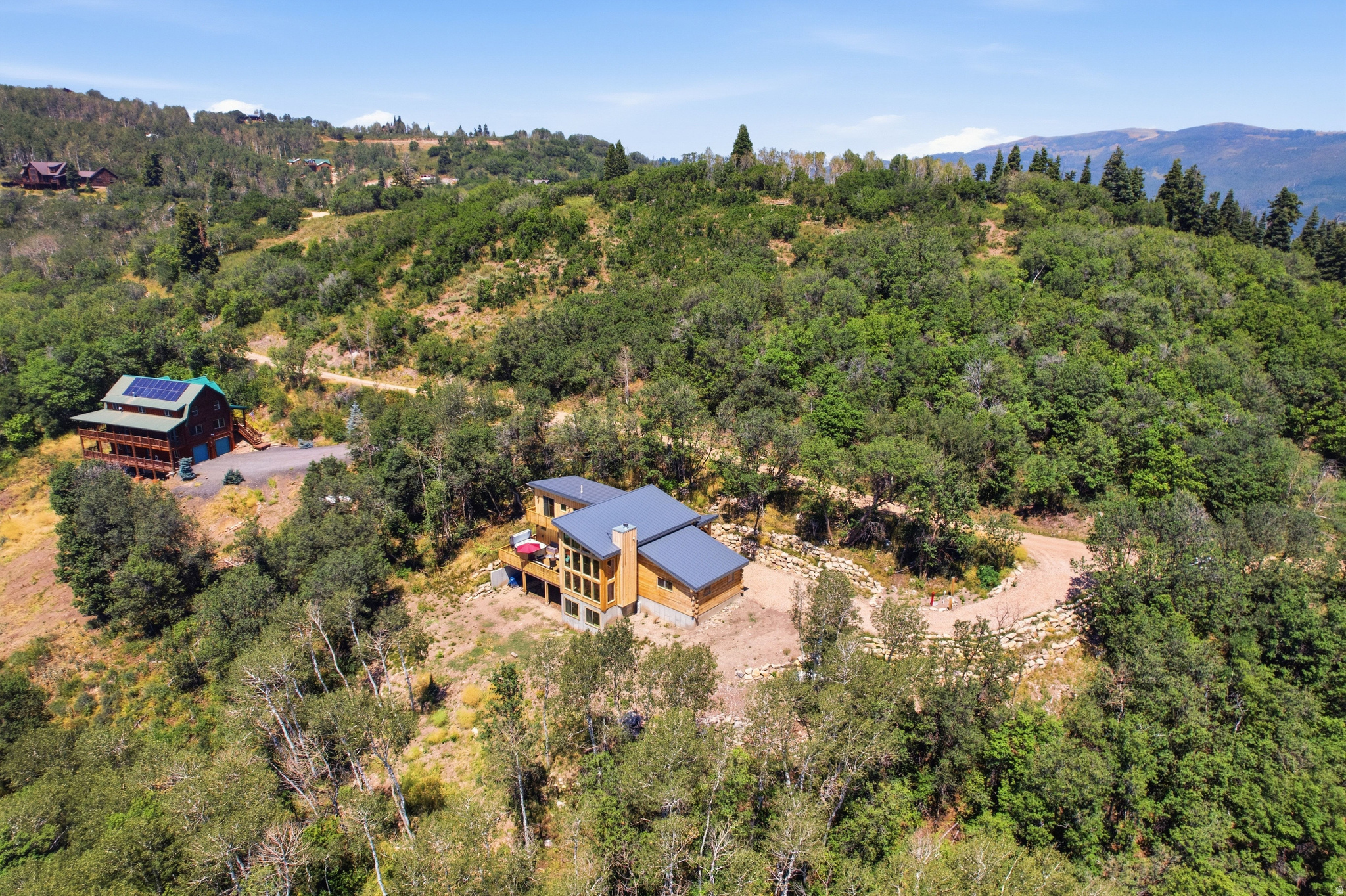 main property photo 5