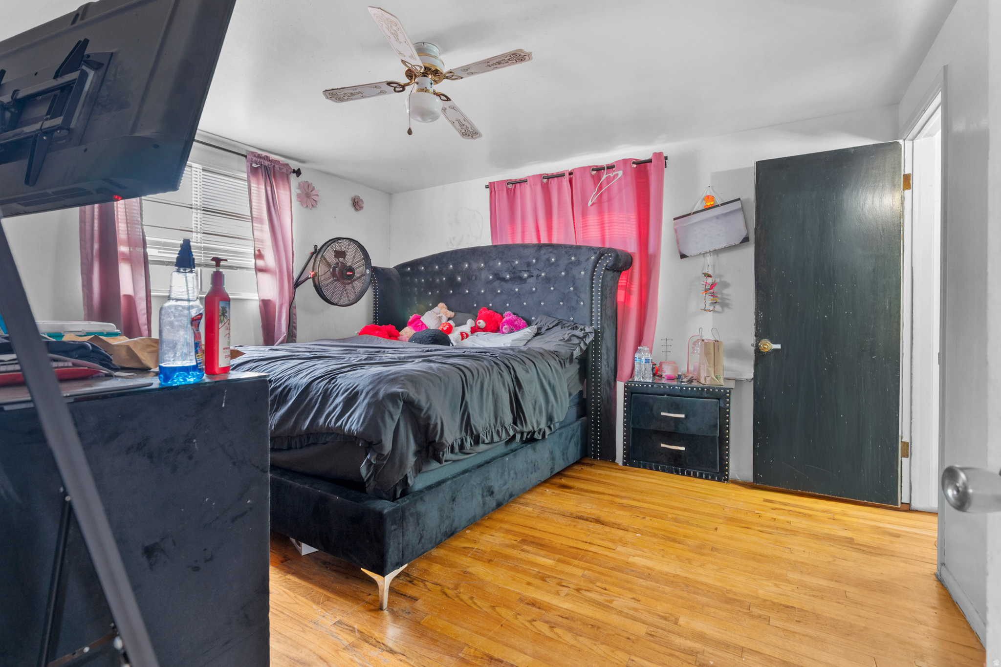 main property photo 12