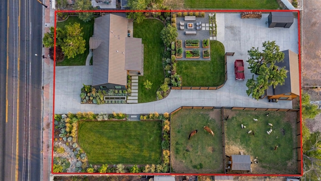 main property photo 40