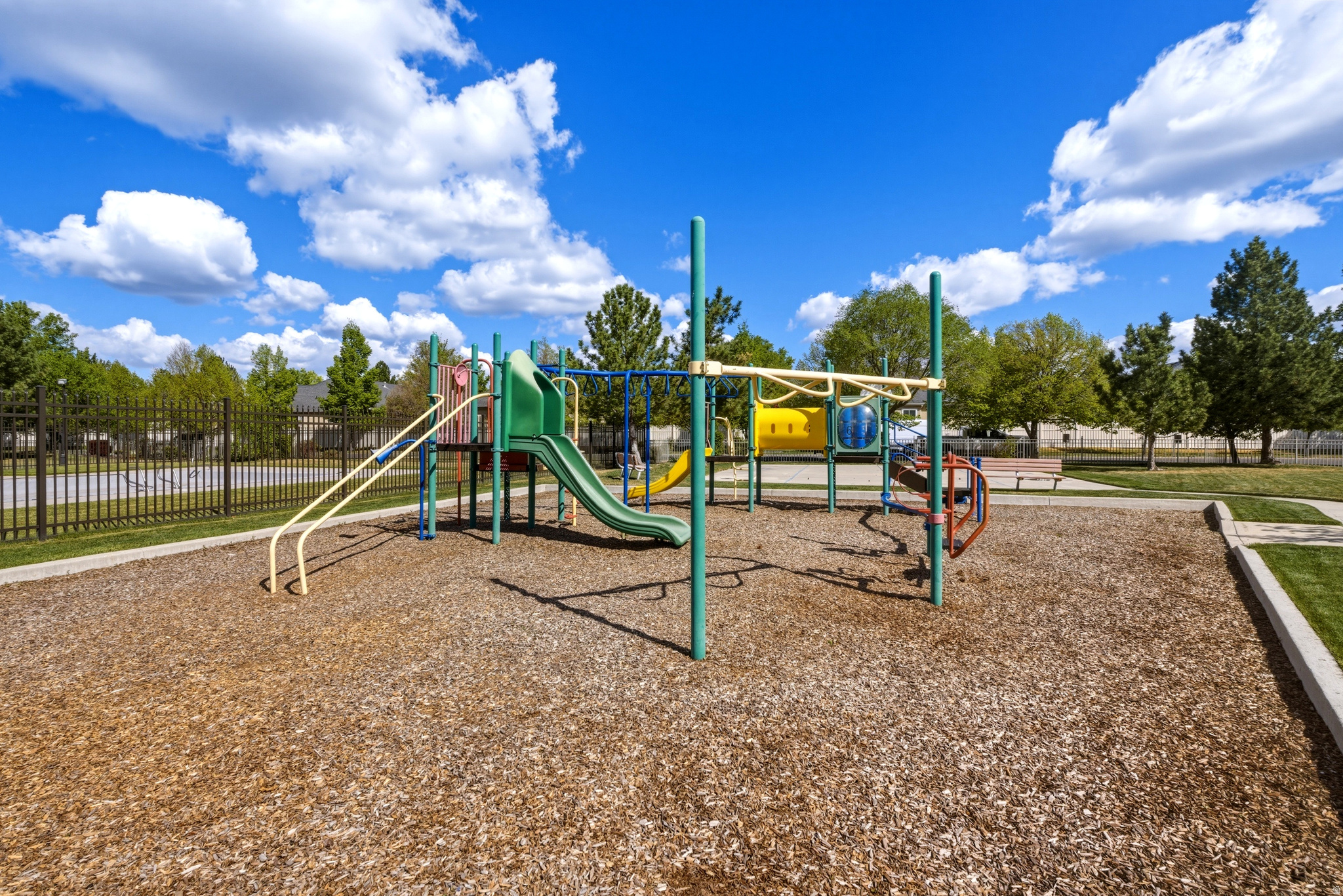 main property photo 17