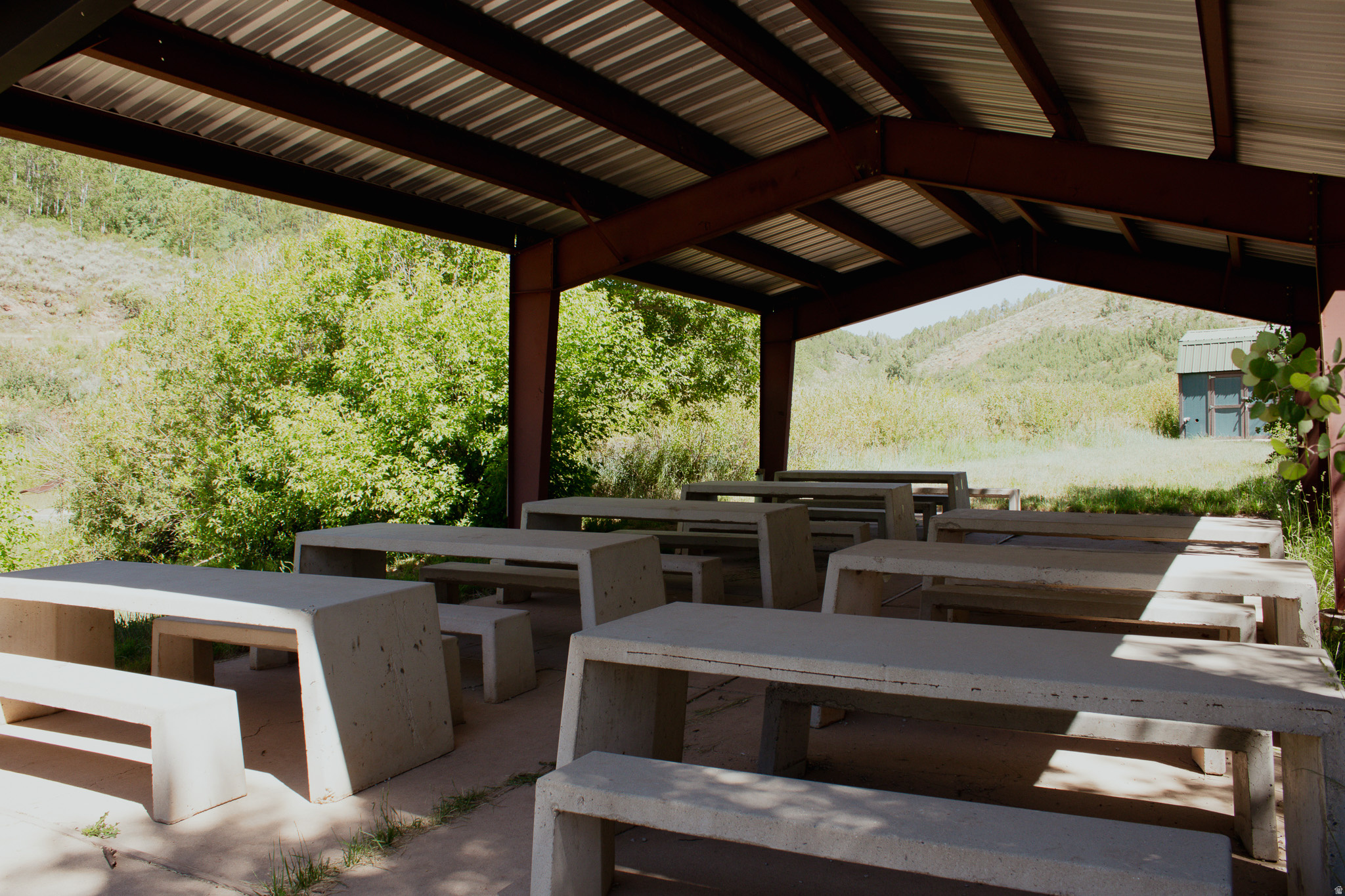main property photo 11