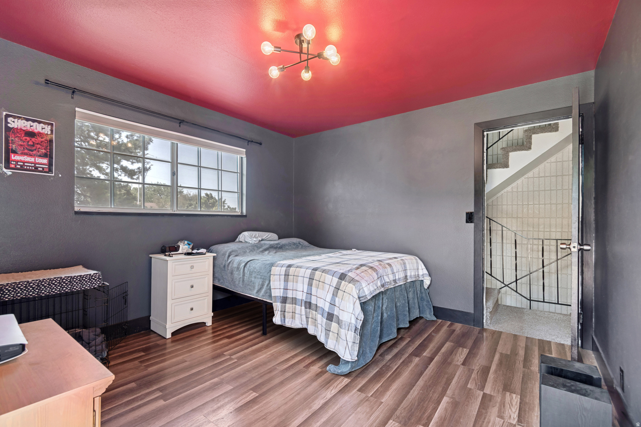 main property photo 11
