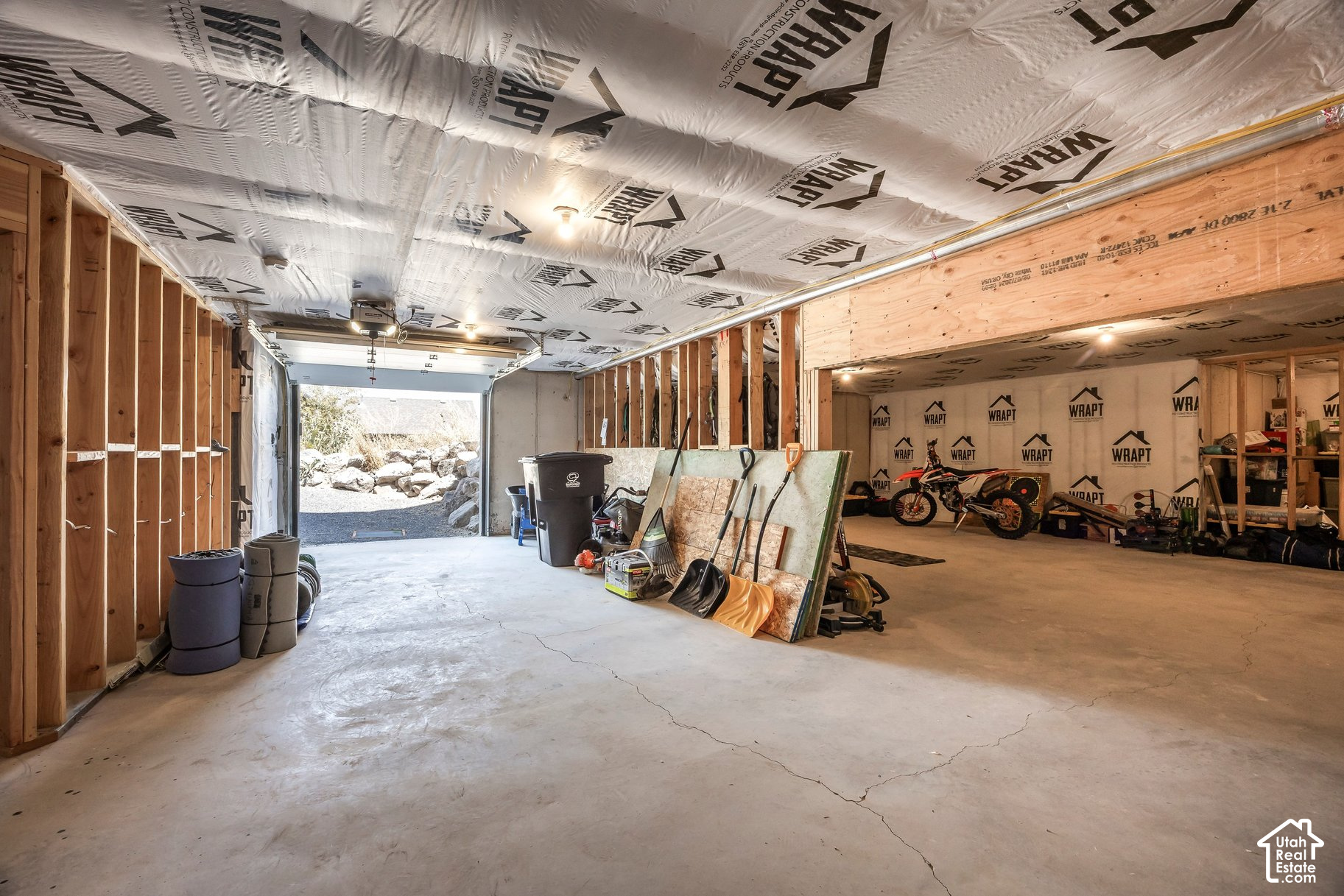 main property photo 48