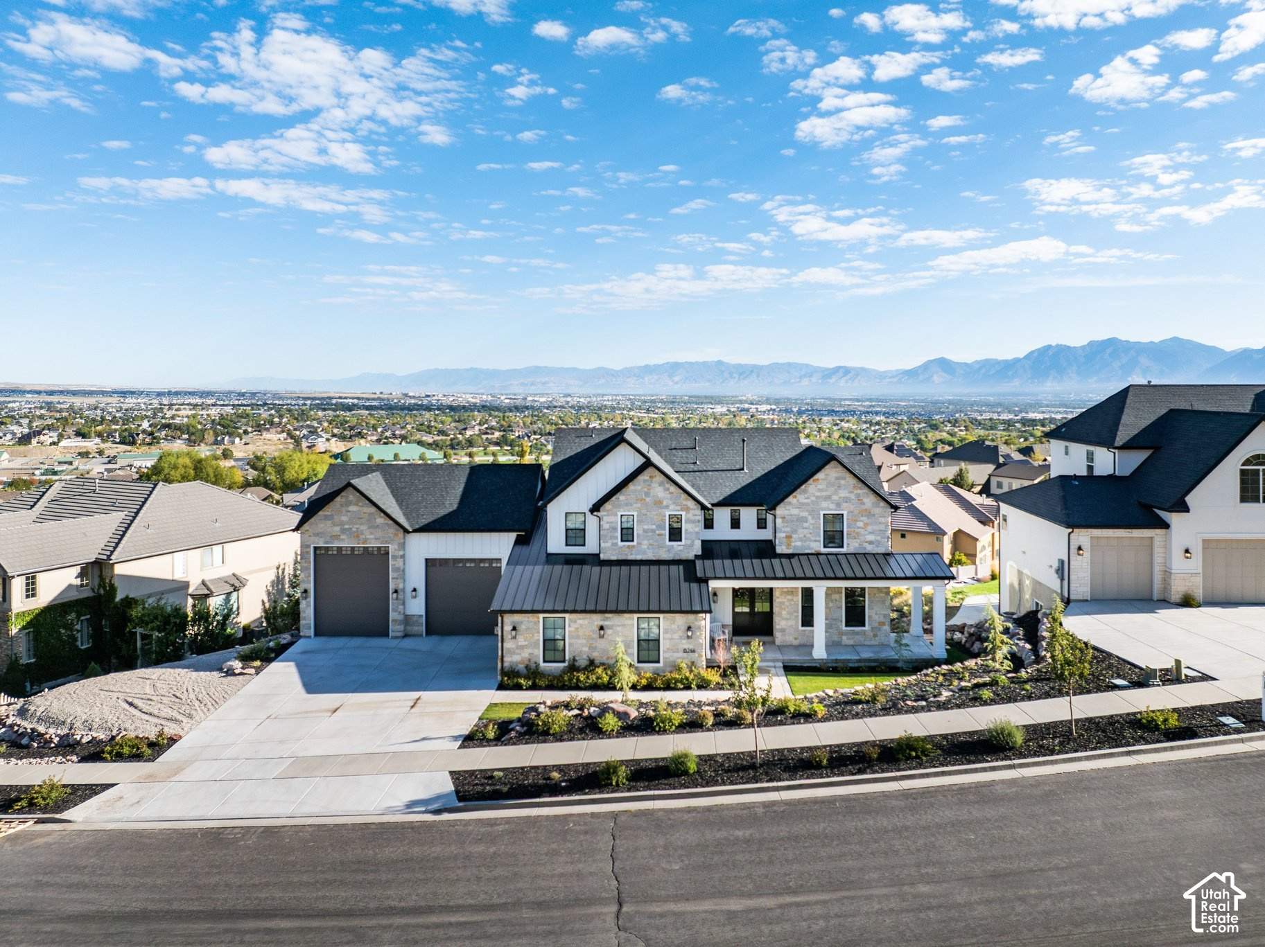 main property photo 70